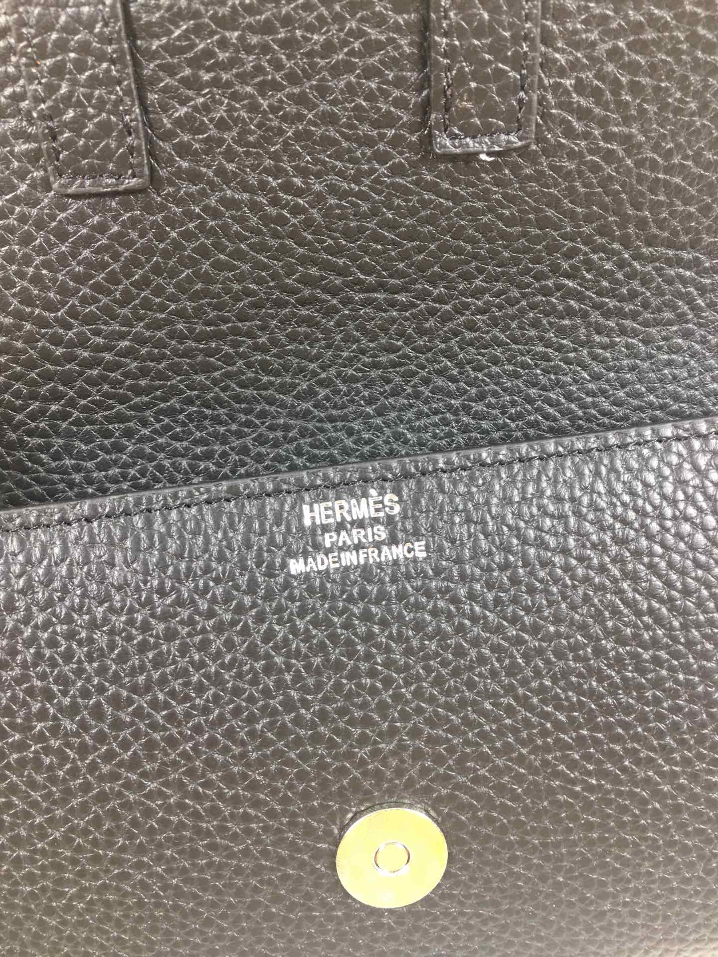 HM SNAP LOCK WALLET 19.5 BLACK GRAINED CALFSKIN