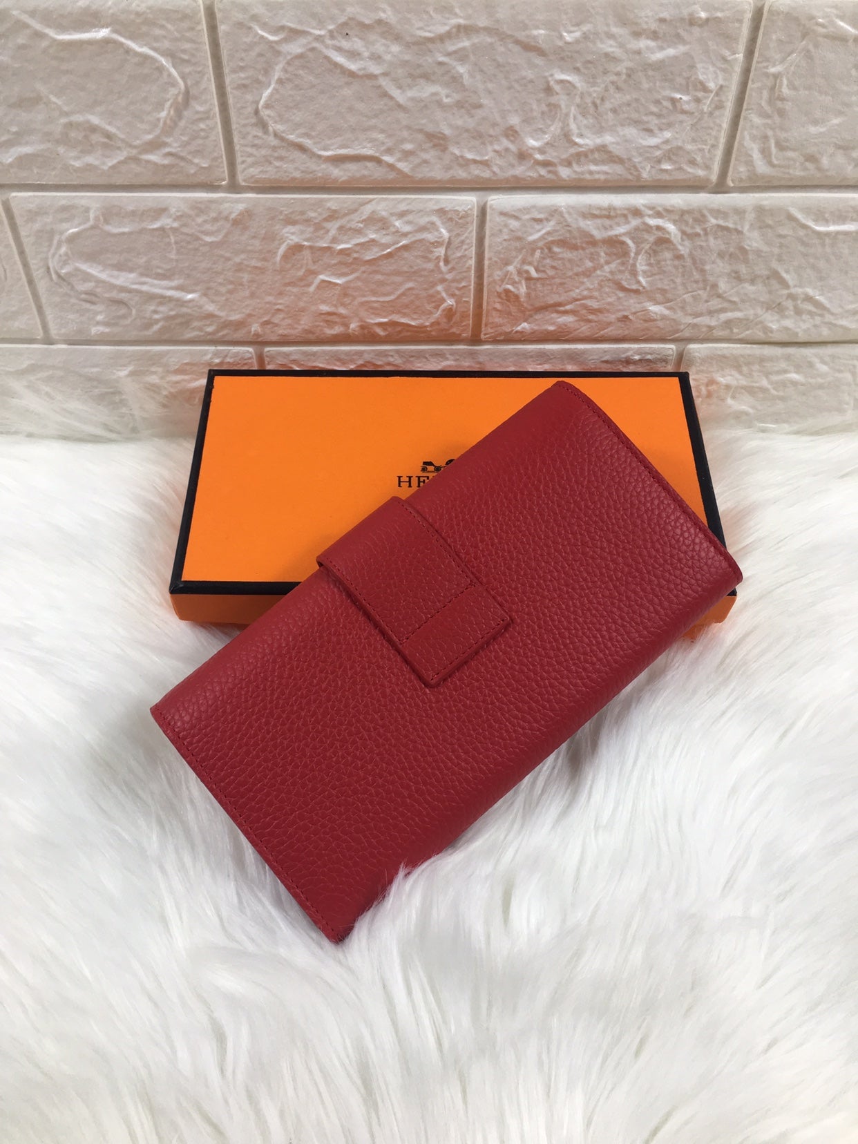 HM SNAP LOCK WALLET 19.5 RED GRAINED CALFSKIN