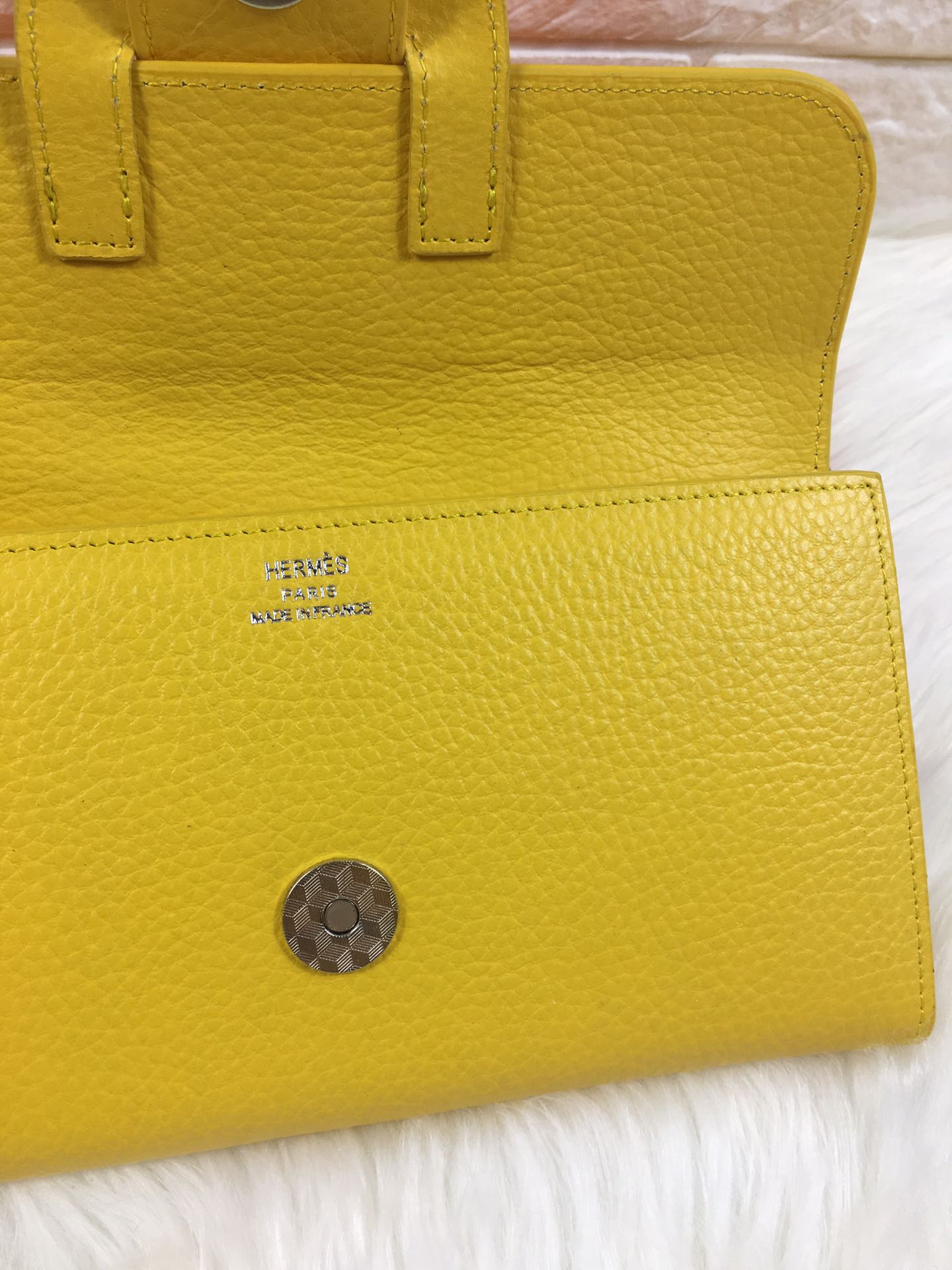 HM SNAP LOCK WALLET 19.5 LEMON GRAINED CALFSKIN