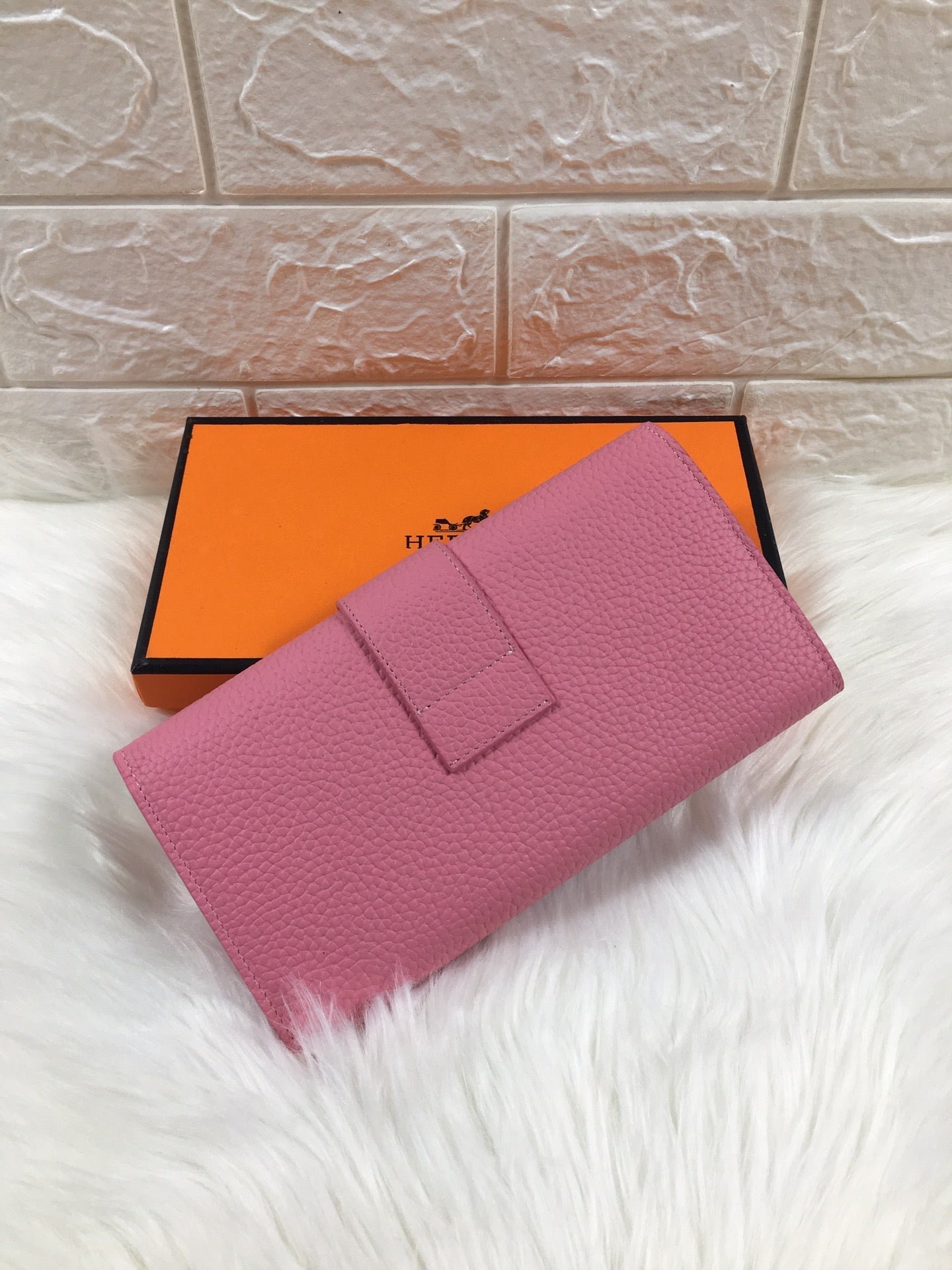 HM SNAP LOCK WALLET 19.5 FLAMINGO PINK GRAINED CALFSKIN