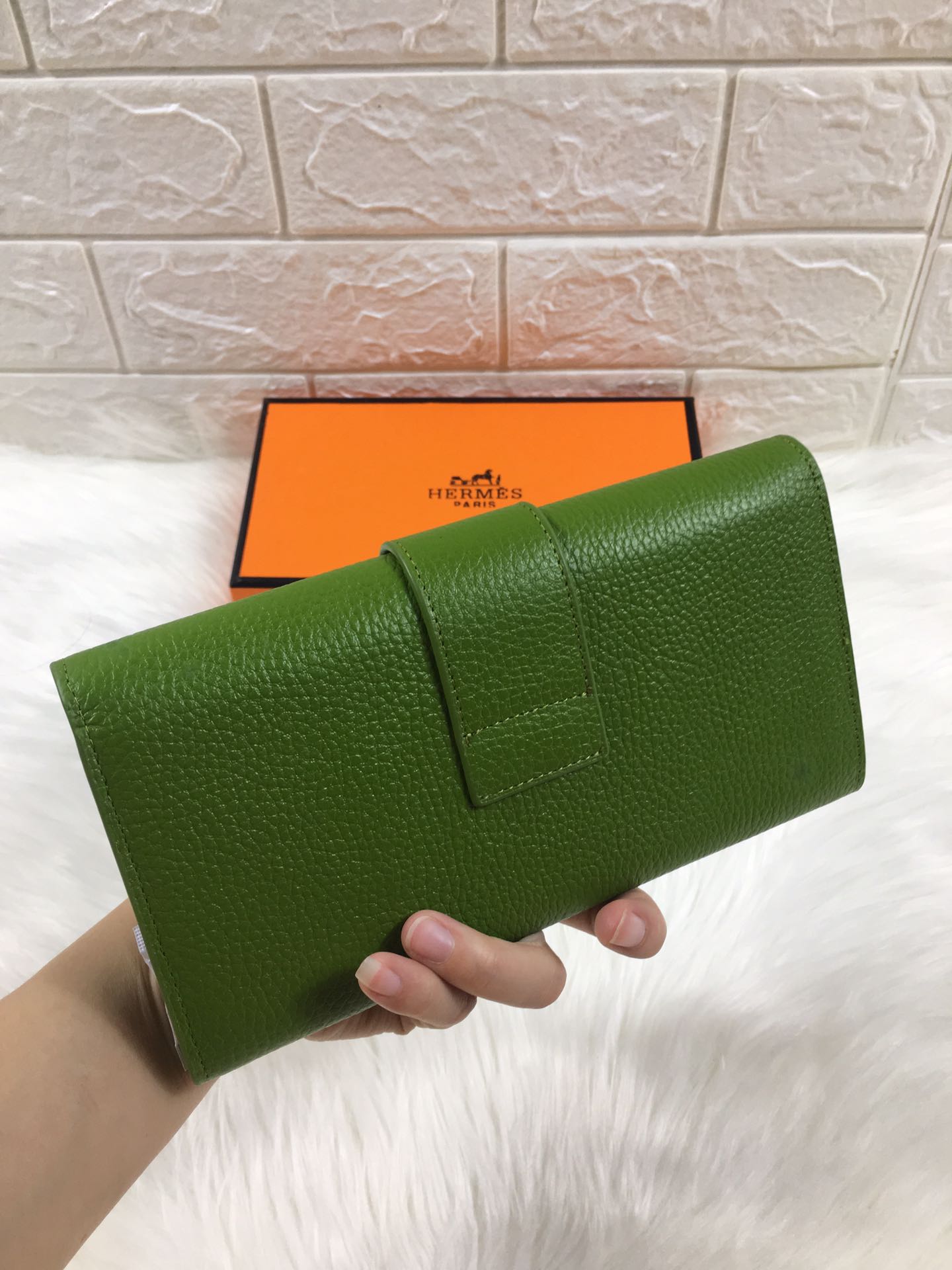 HM SNAP LOCK WALLET 19.5 GREEN GRAINED CALFSKIN