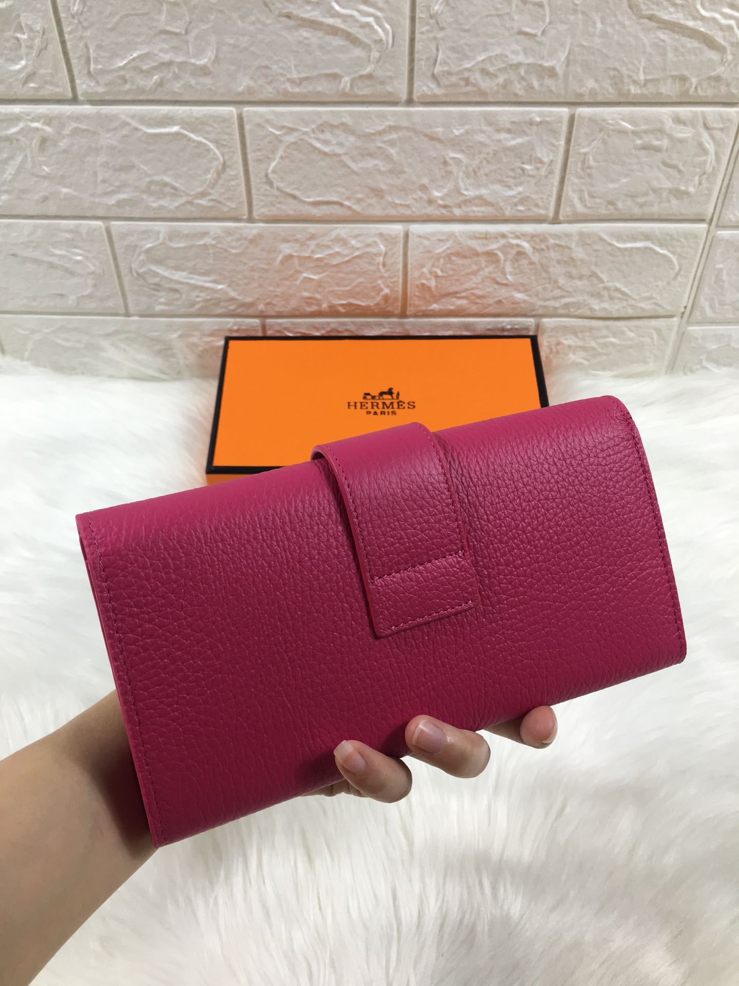 HM SNAP LOCK WALLET 19.5 DEEP PINK GRAINED CALFSKIN