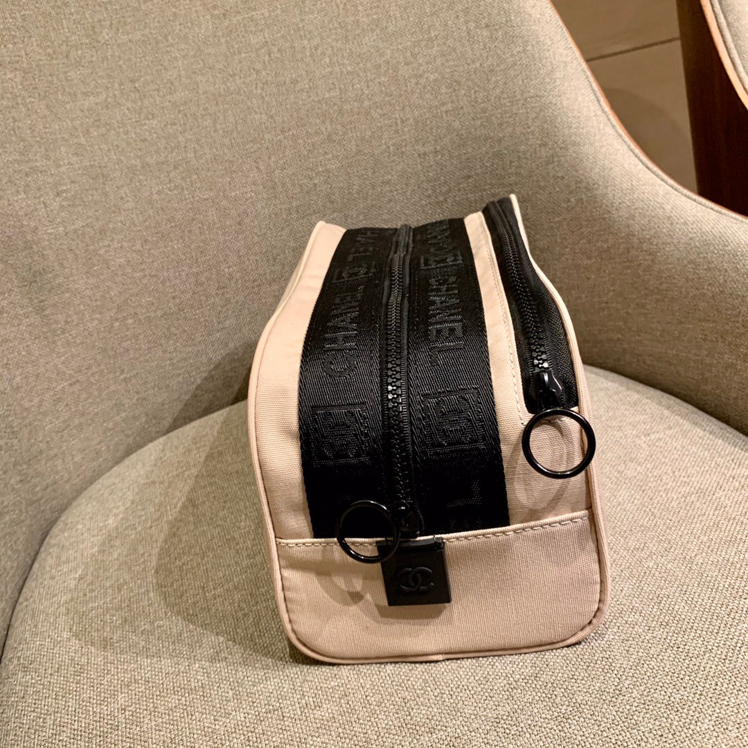 CC SPORT LINE CLUTCH BAG 26 PASTEL PINK CANVAS