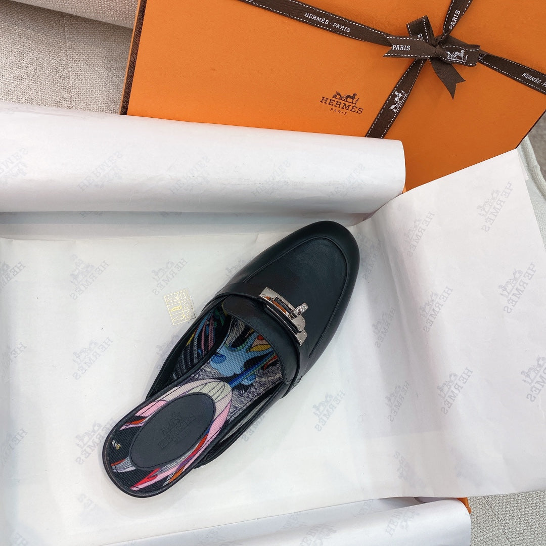 HM Oz Mule Black Cowhide 348088