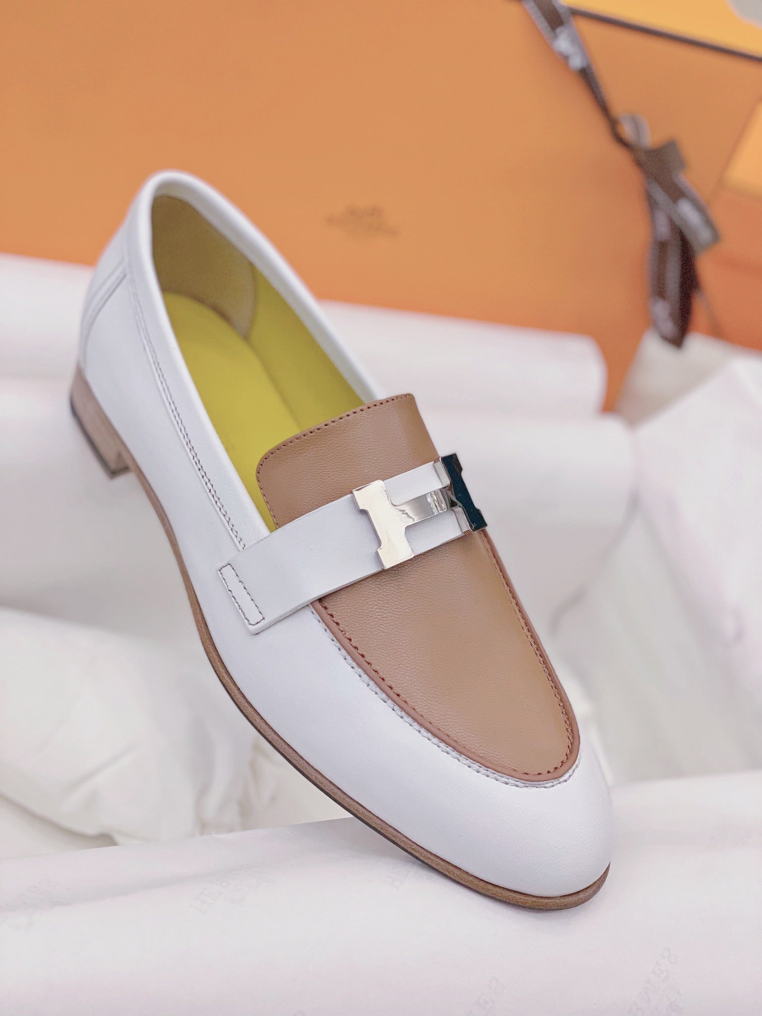 HM Paris Loafer White Brown Goat Leather 348032
