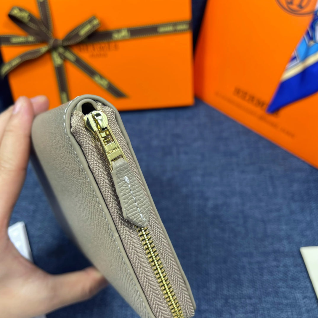 HM SILK'IN HOLED WALLET 19 KHAKI CALFSKIN