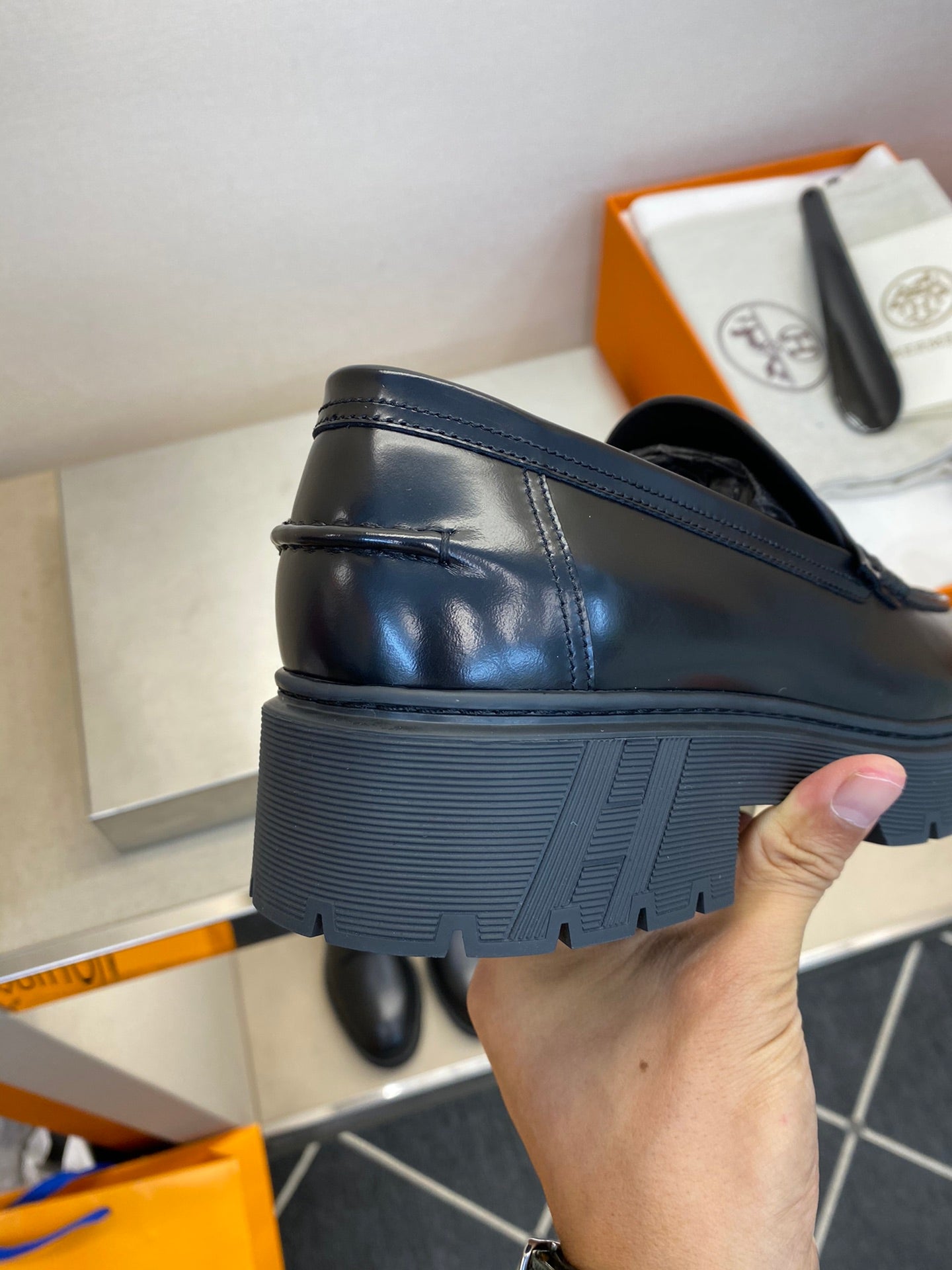 HM Men's Gentle Loafer Black Calfskin 540804