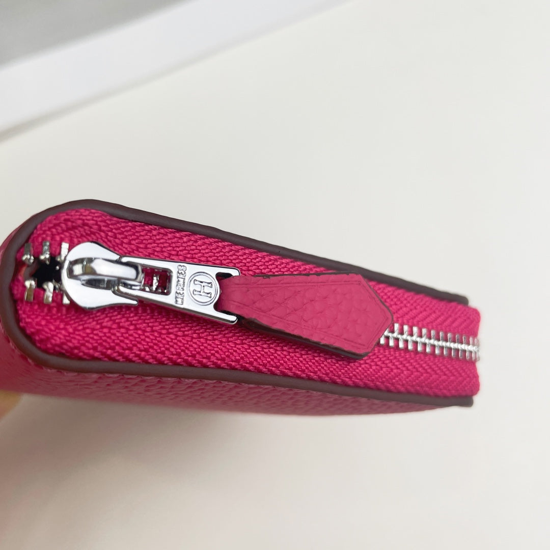 HM SILK'IN SHORT WALLET 11.5 RED PINK GRAINED CALFSKIN