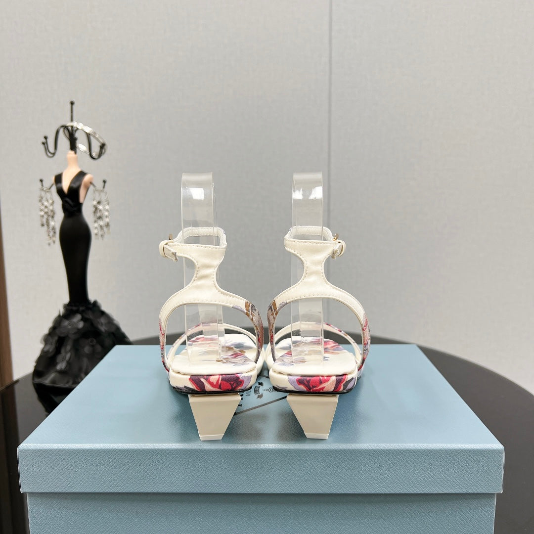 PRA TRIANGLE HEEL FLOWER MOTIF SATIN SANDALS WHITE