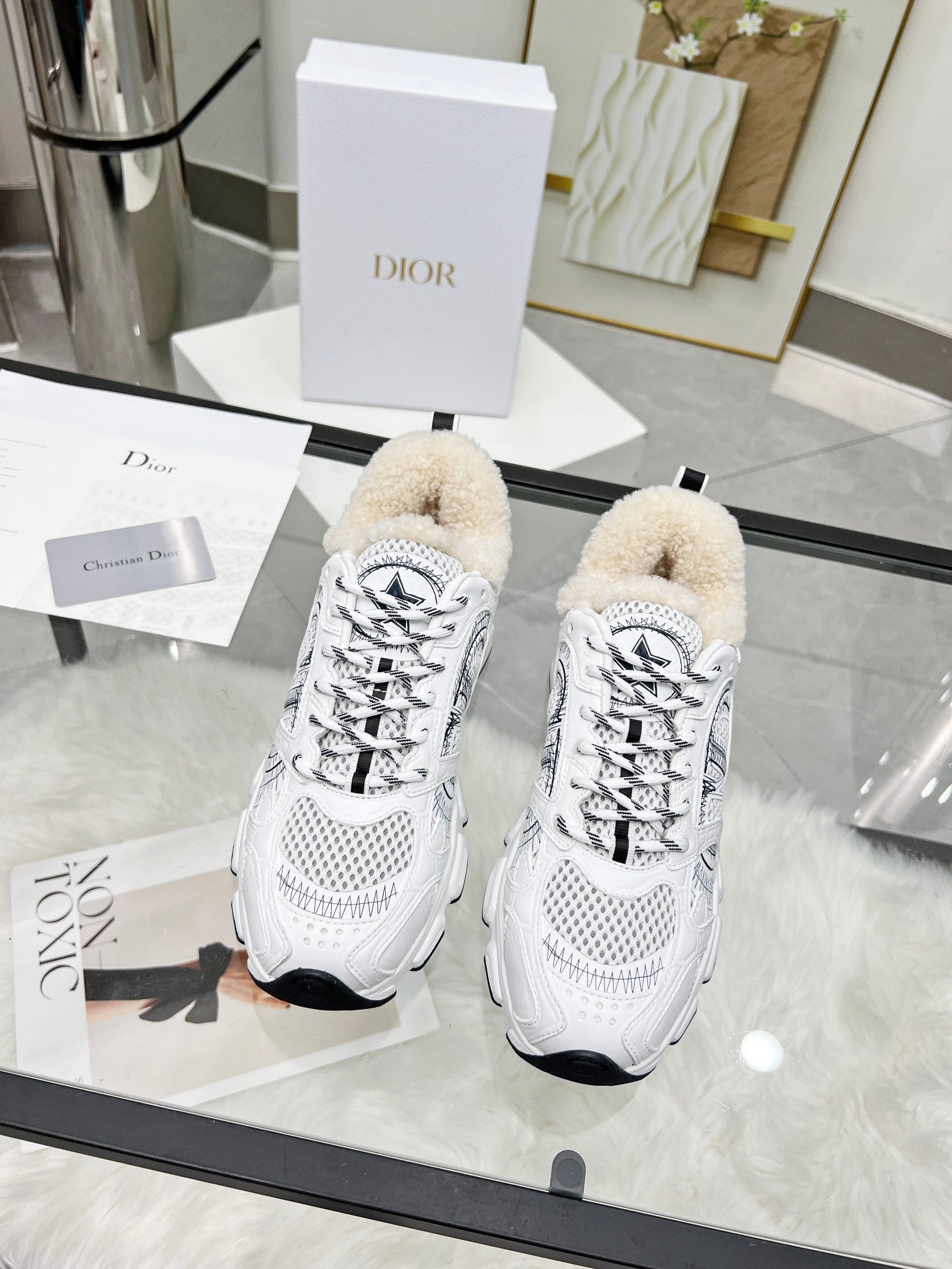 CD Chrono Sneaker White Black Wool Lining Mesh Fabric And Calfskin