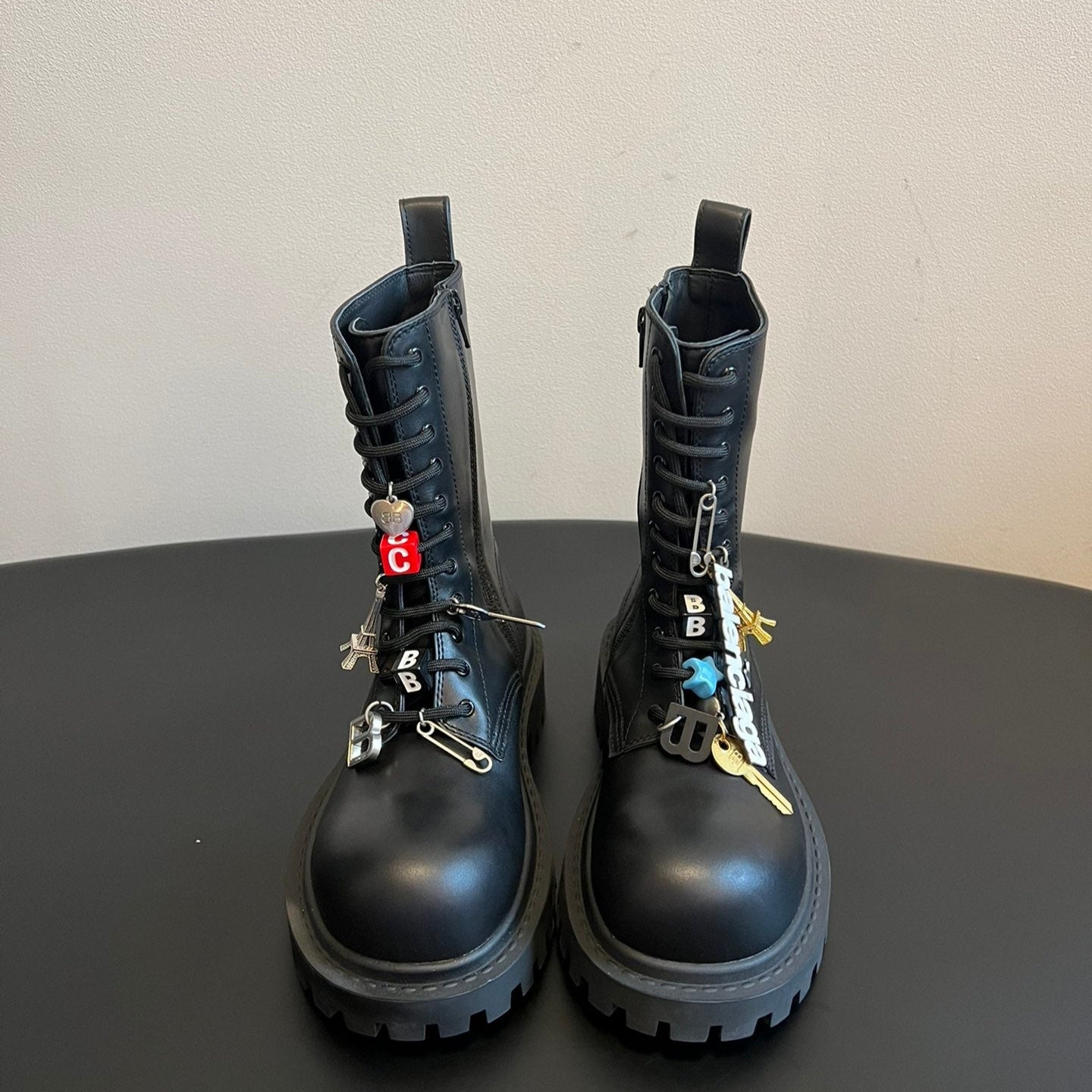 Balenciaga 25ss Martin boots black calfskin 467710