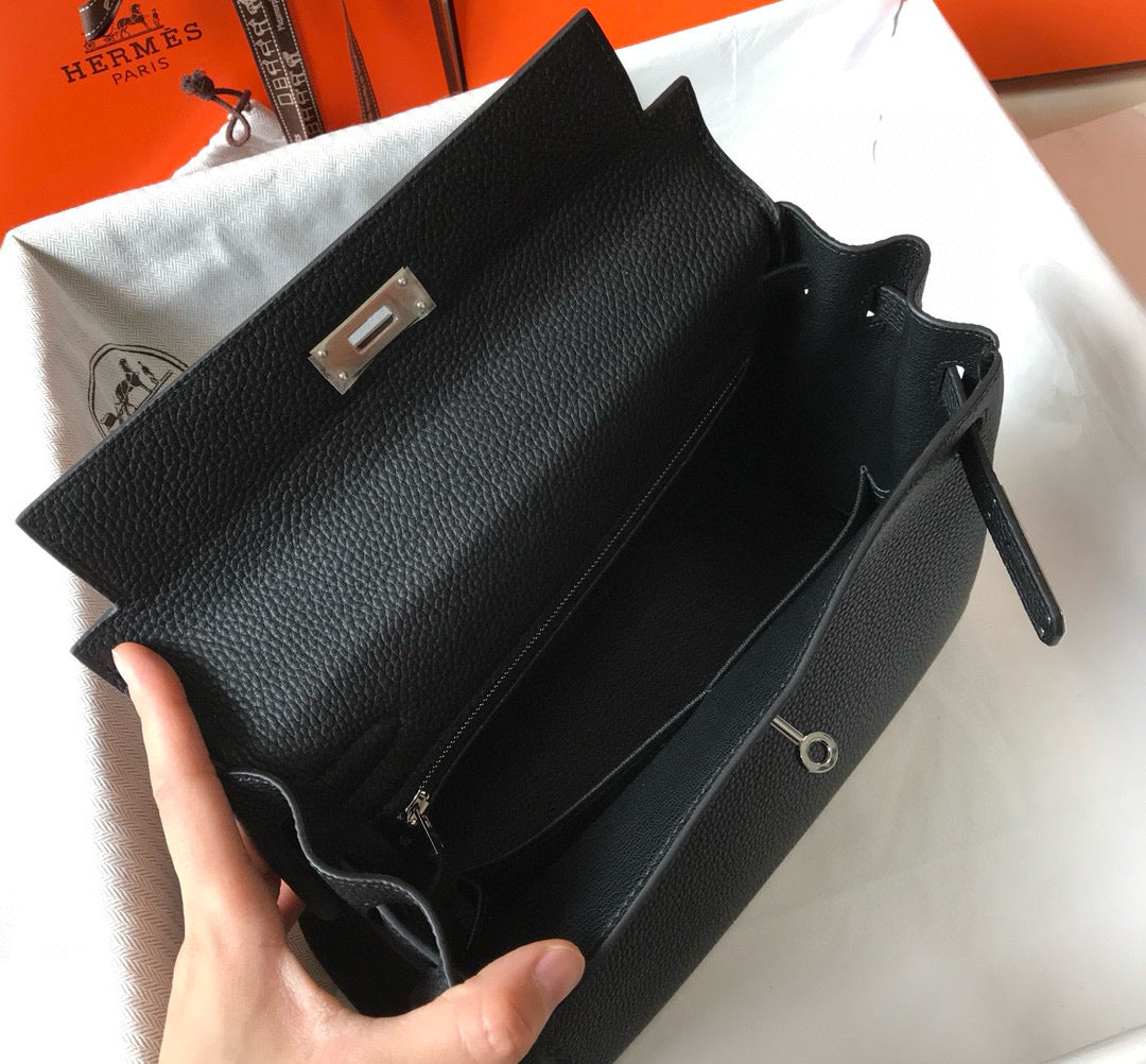 HM KELLY BLACK TOGO LEATHER  SILVER HARDWARE