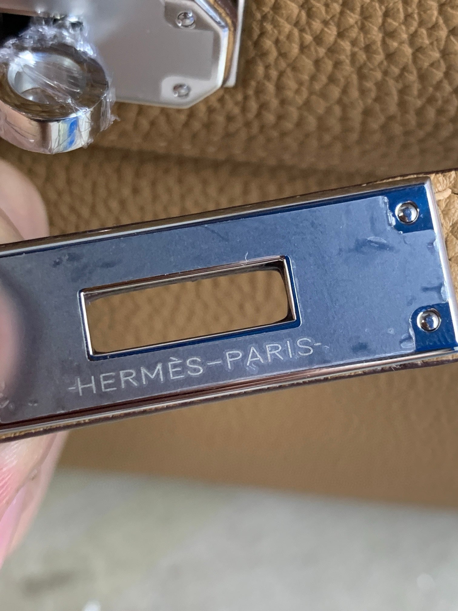 HM KELLY BEIGE TOGO SILVER HARDWARE