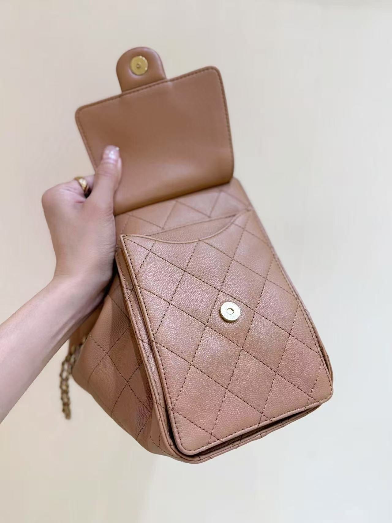 CC 25C Hobo Bag 30cm Brown Grained Calfskin