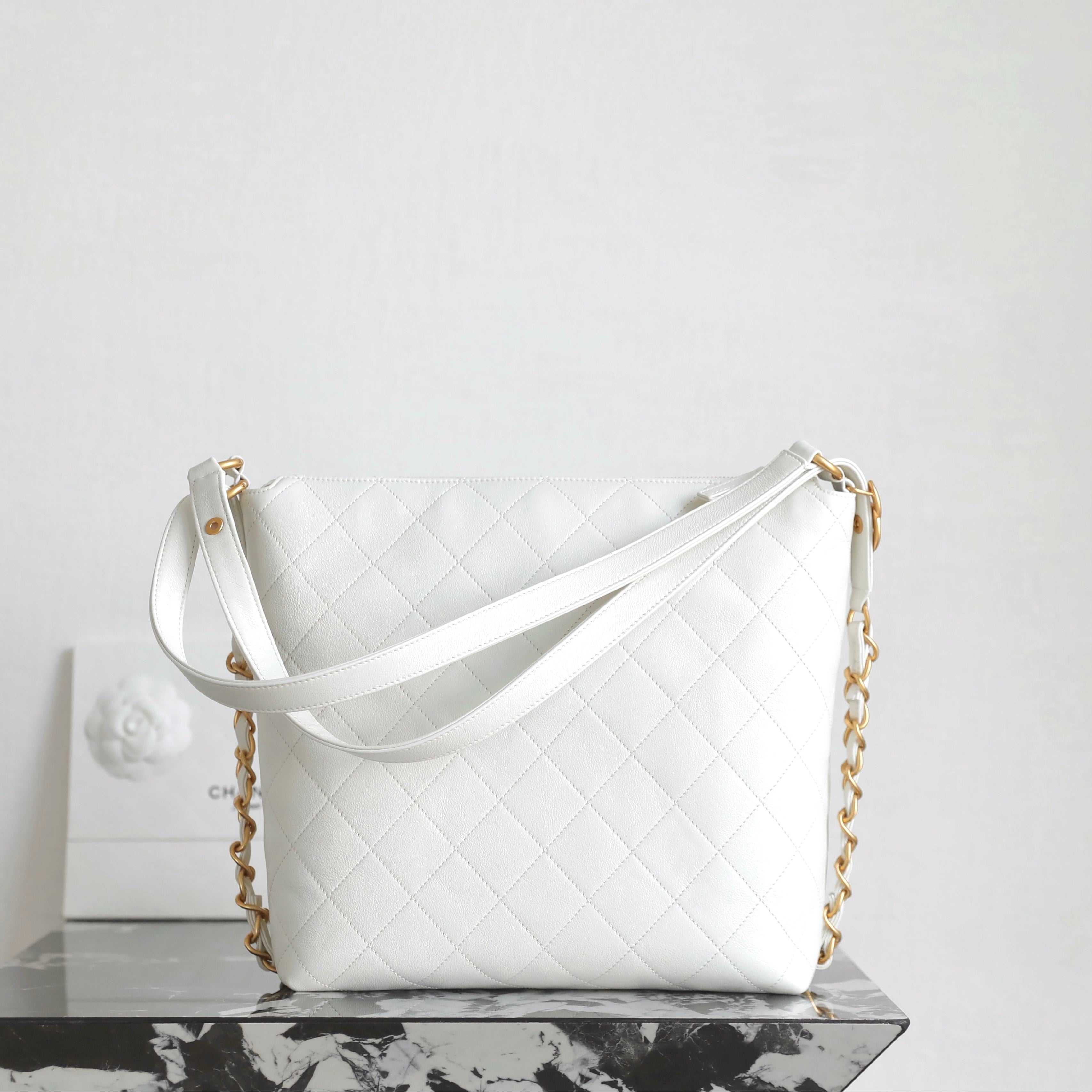 Chanel 25s π§ππ»π medium backpack  white calfskin 340203