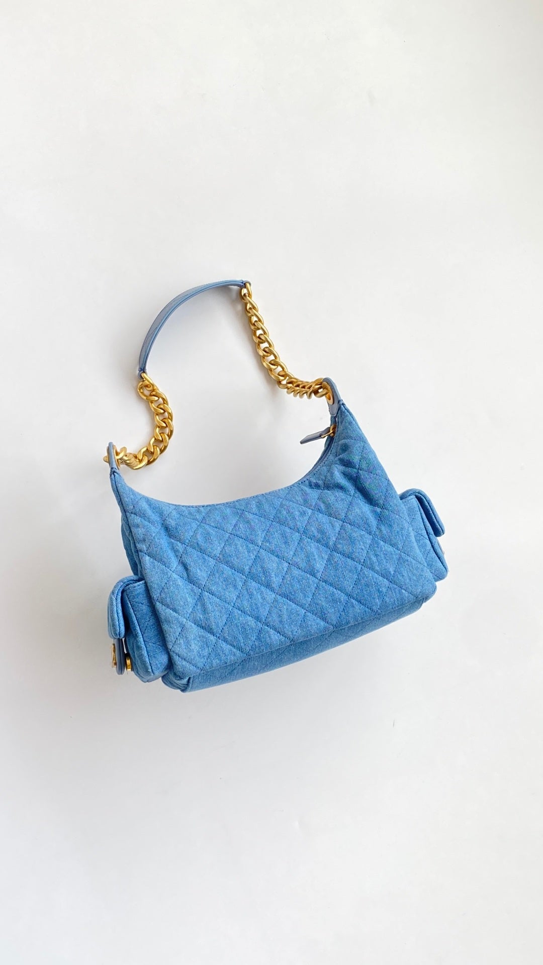 CC Multi-Pocket HOBO bag 31 light blue denim