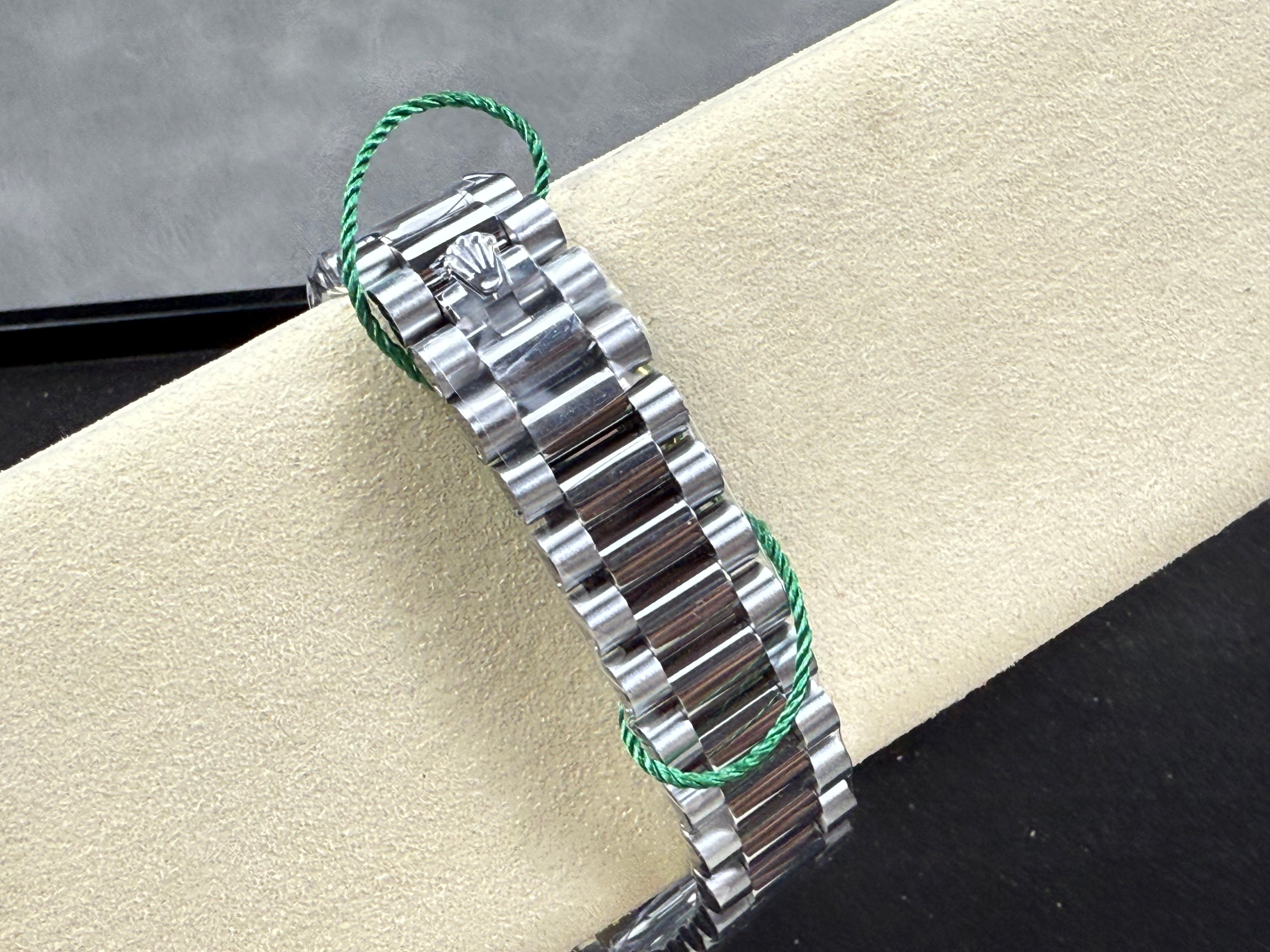 Rolex Day-Date 40mm Silver Gold