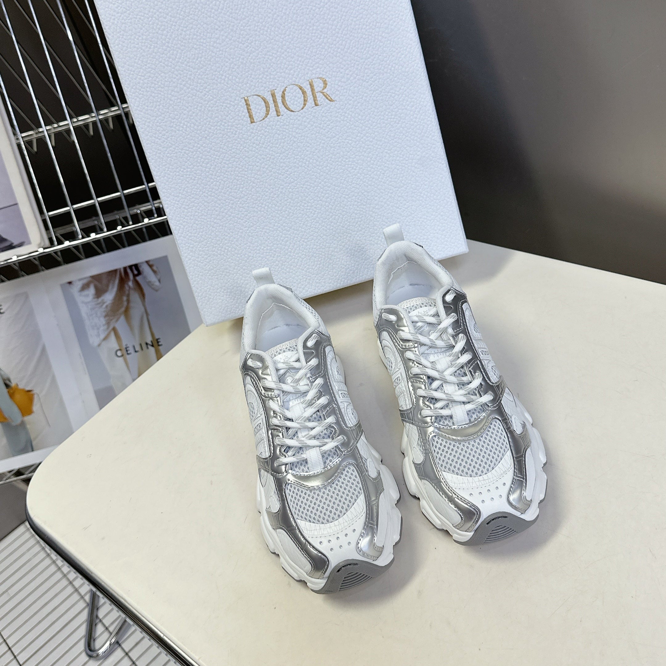 CD 25 Sneaker White Sliver  307167