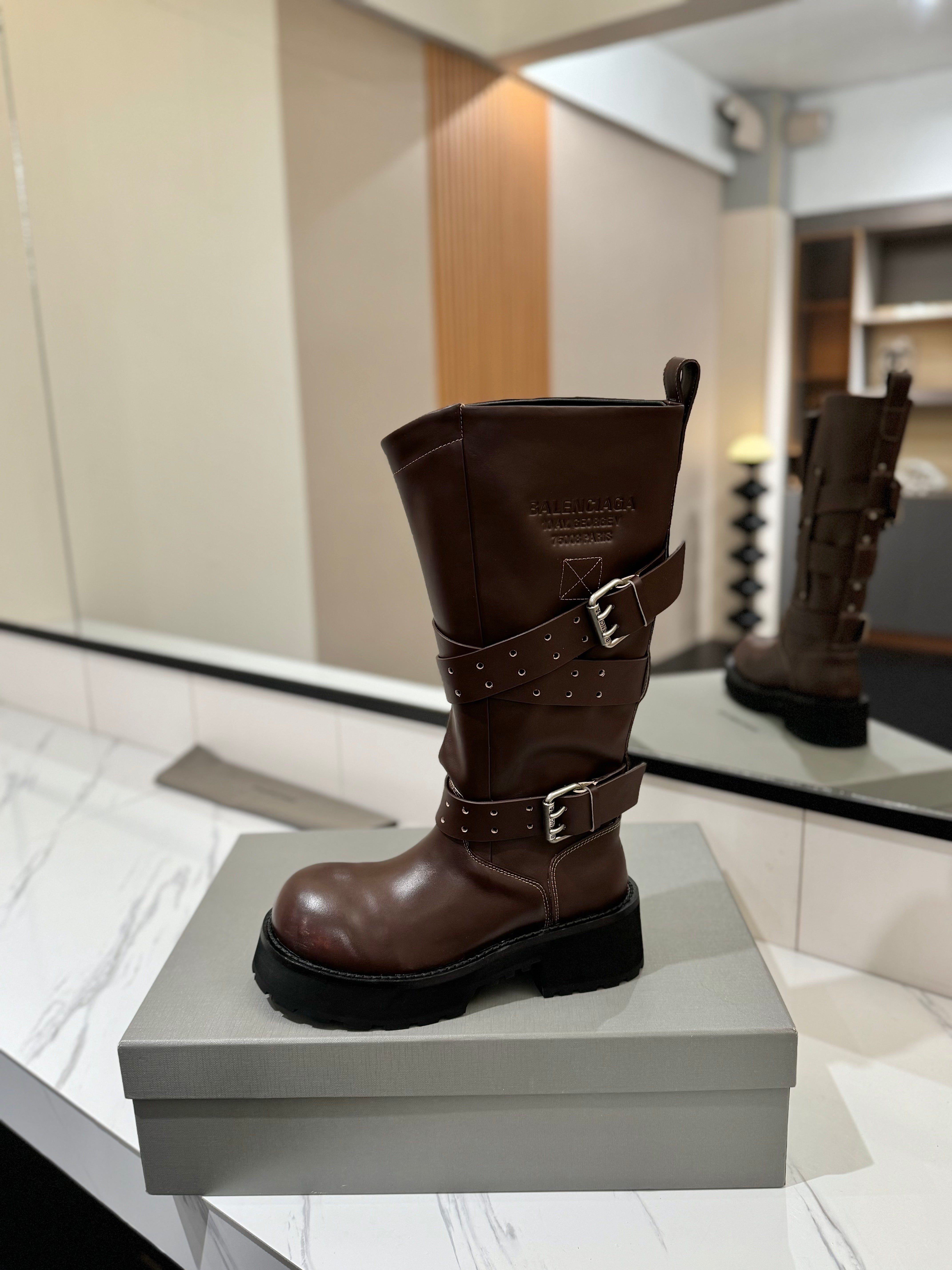 Balenciaga 25s buckled high boots brown calfskin  467612