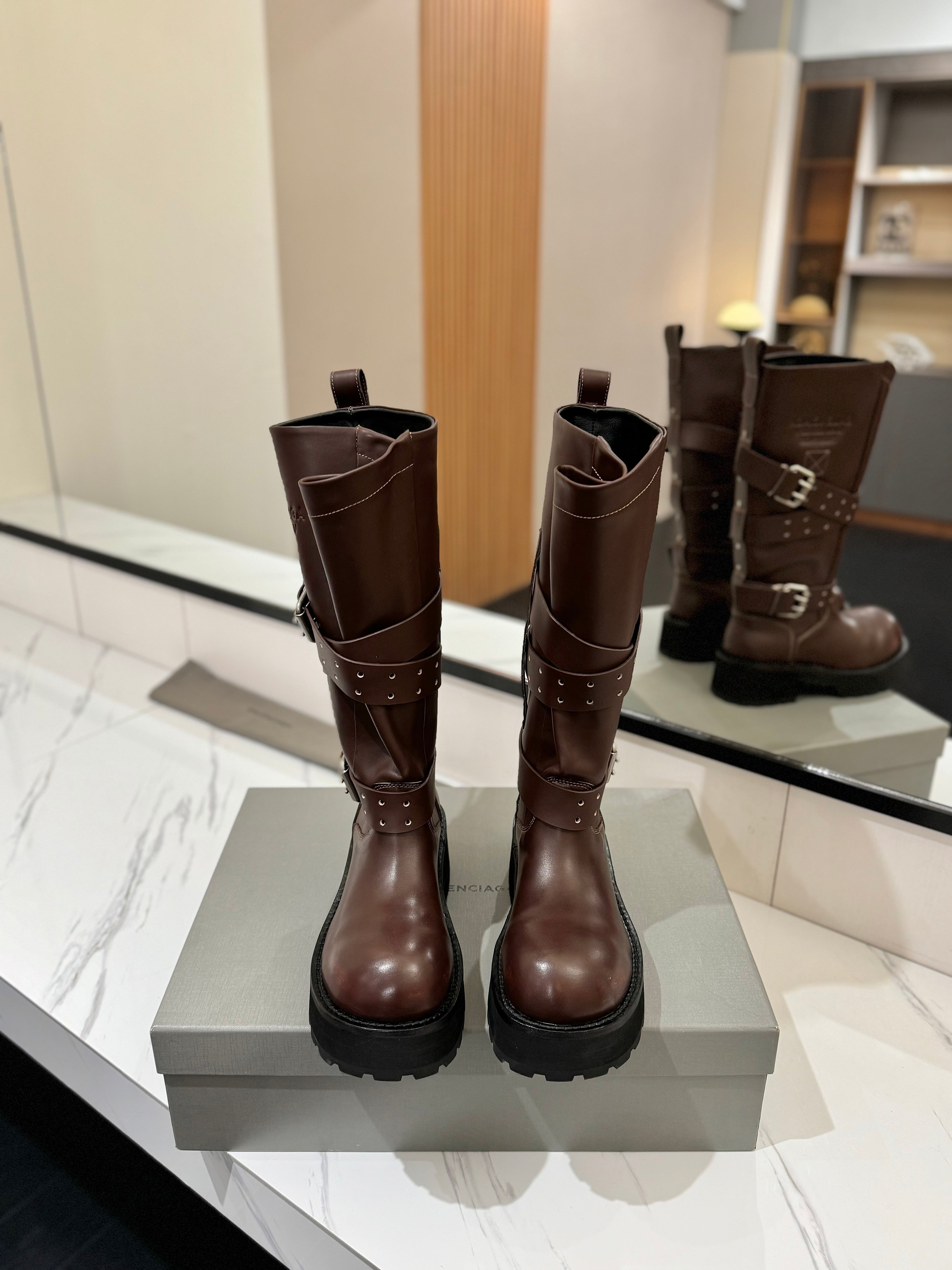 Balenciaga 25s buckled high boots brown calfskin  467612