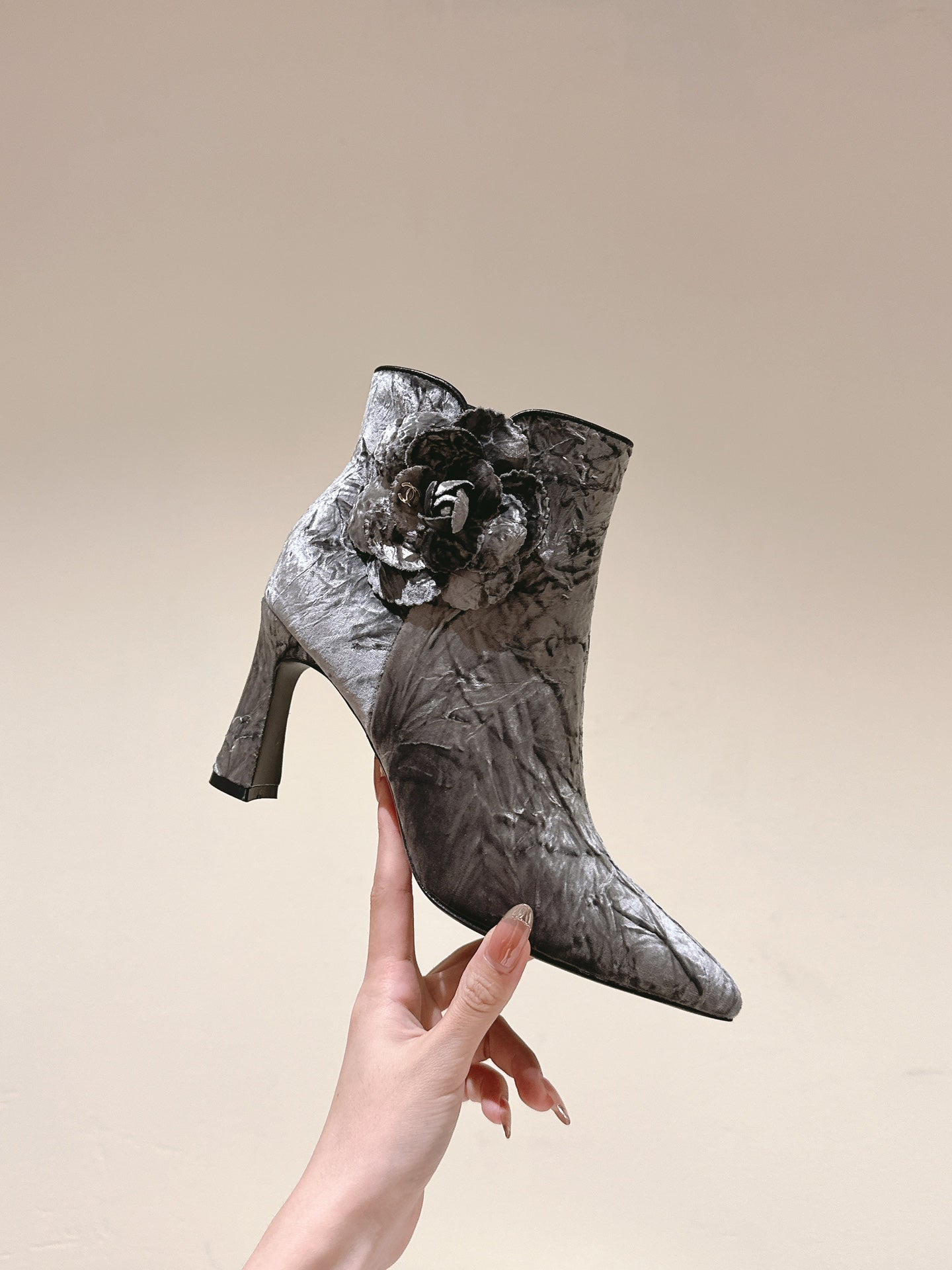 CC Ankle Boots 85mm Silver Rough Velvet Fabric
