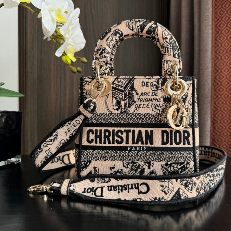 mini 17cm black pink embroidery canvas