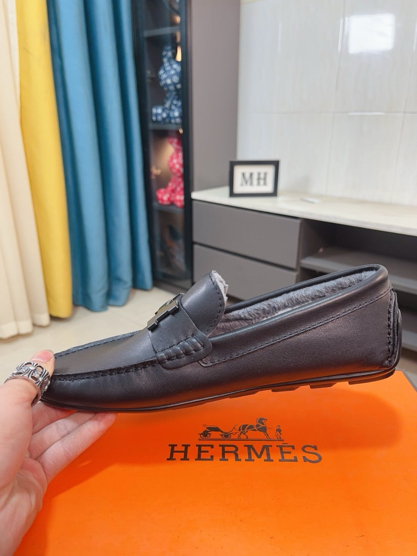 HM Men's Loafer Black Cowhide Fur Lining 524403