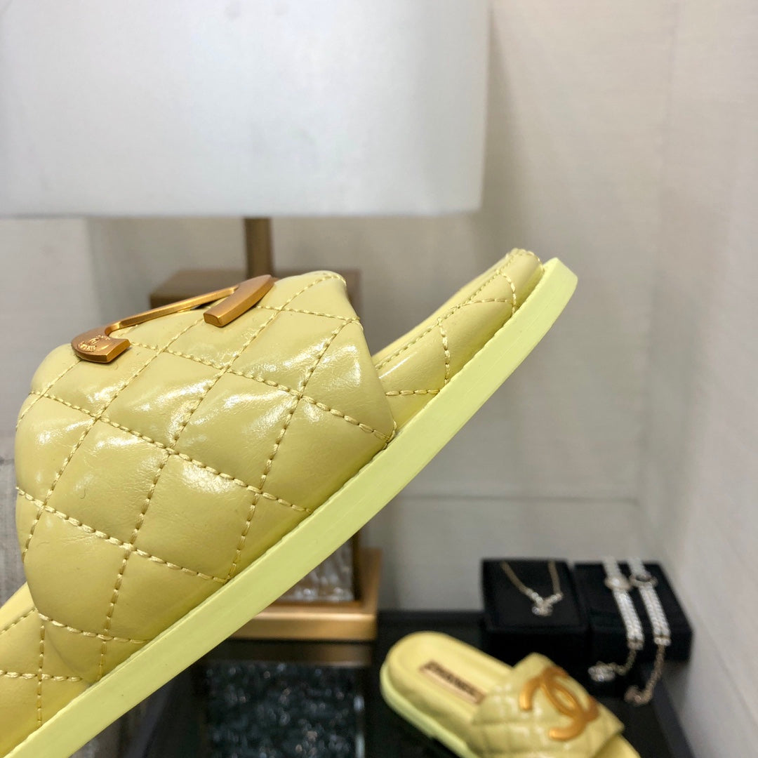 mule sandal 30 lime quilted waxed leather