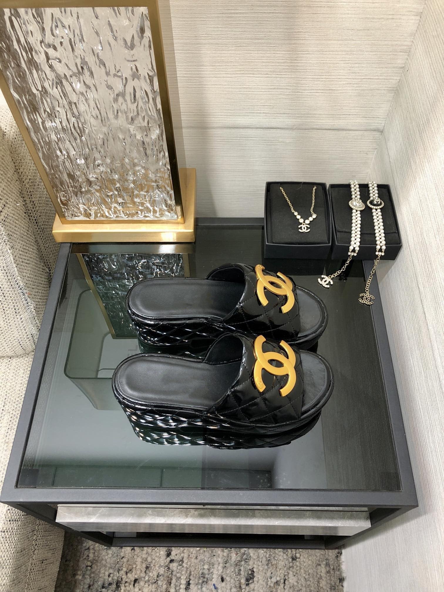mule sandal 95 black quilted waxed leather