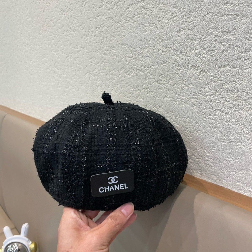 BERET HAT IN BLACK WOOL TWEED 422554