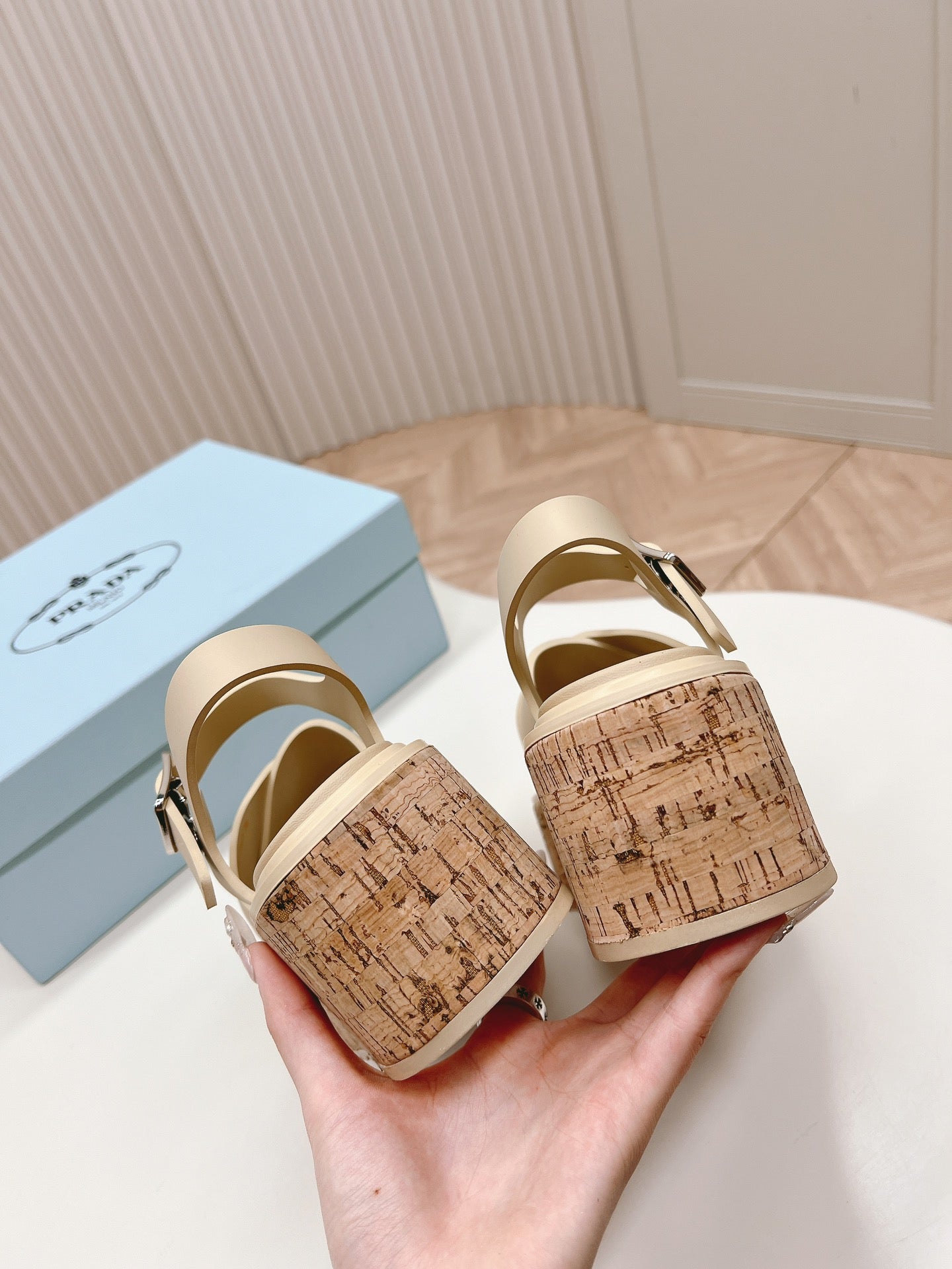 PRA WEDGE PLATFORM SANDALS BEIGE CALFSKIN