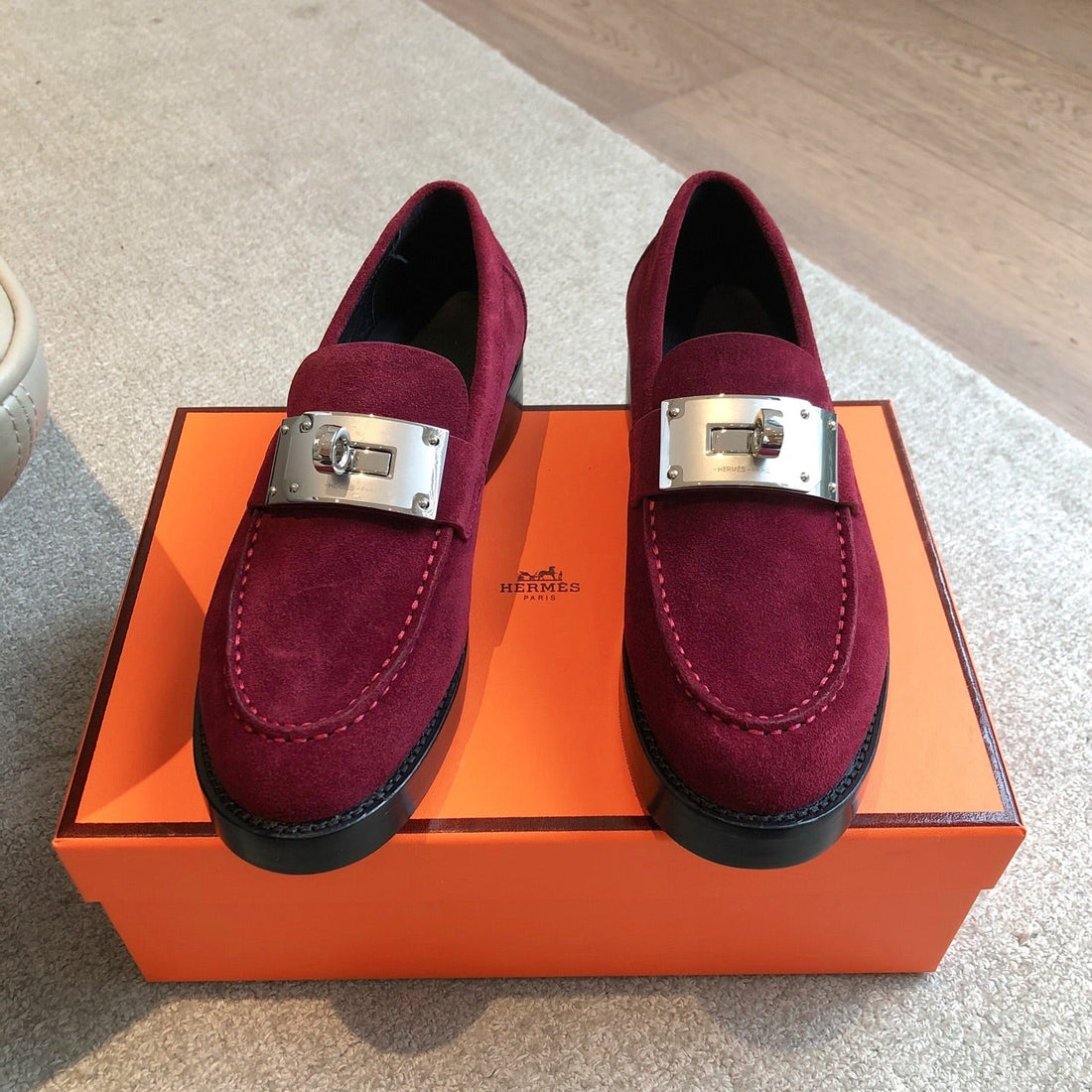 HM 25 Kelly Loafer Red Suede 353508