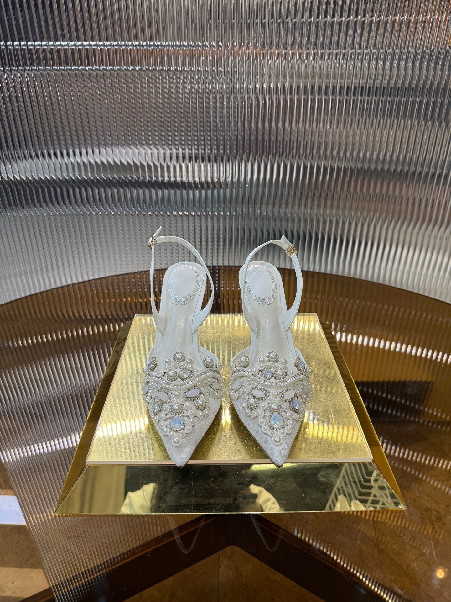 RC 25C Retro Slingbacks 7.5cm Pearl White Sheepskin 310634