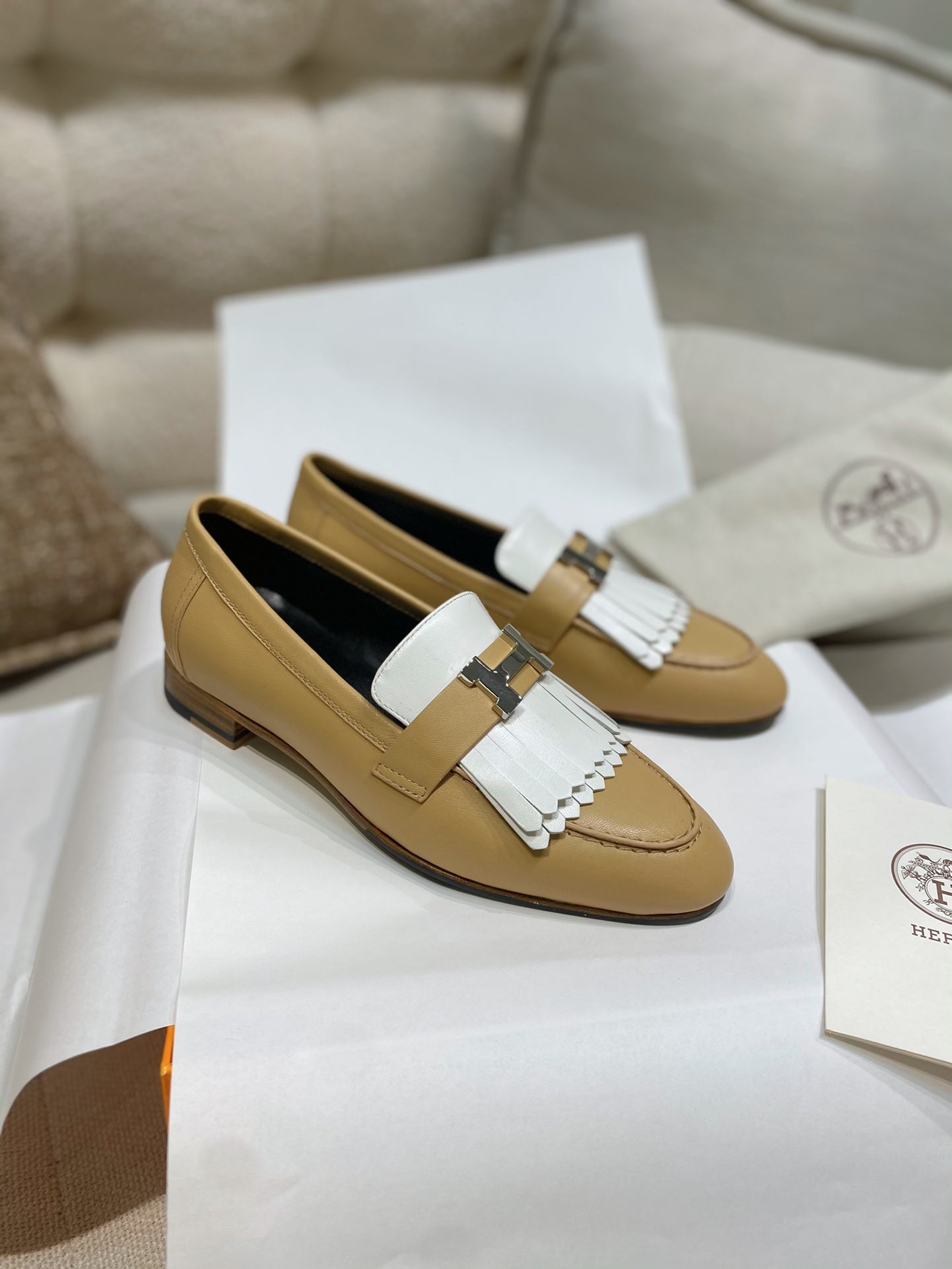 HM Royal Loafers Milky Brown Calfskin 348023