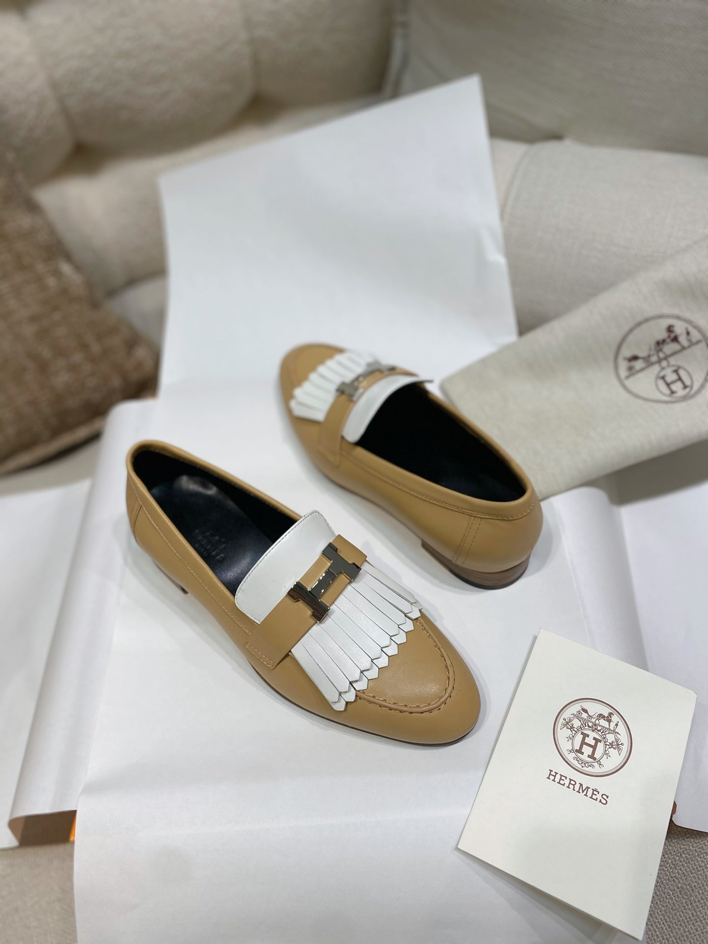 HM Royal Loafers Milky Brown Calfskin 348023