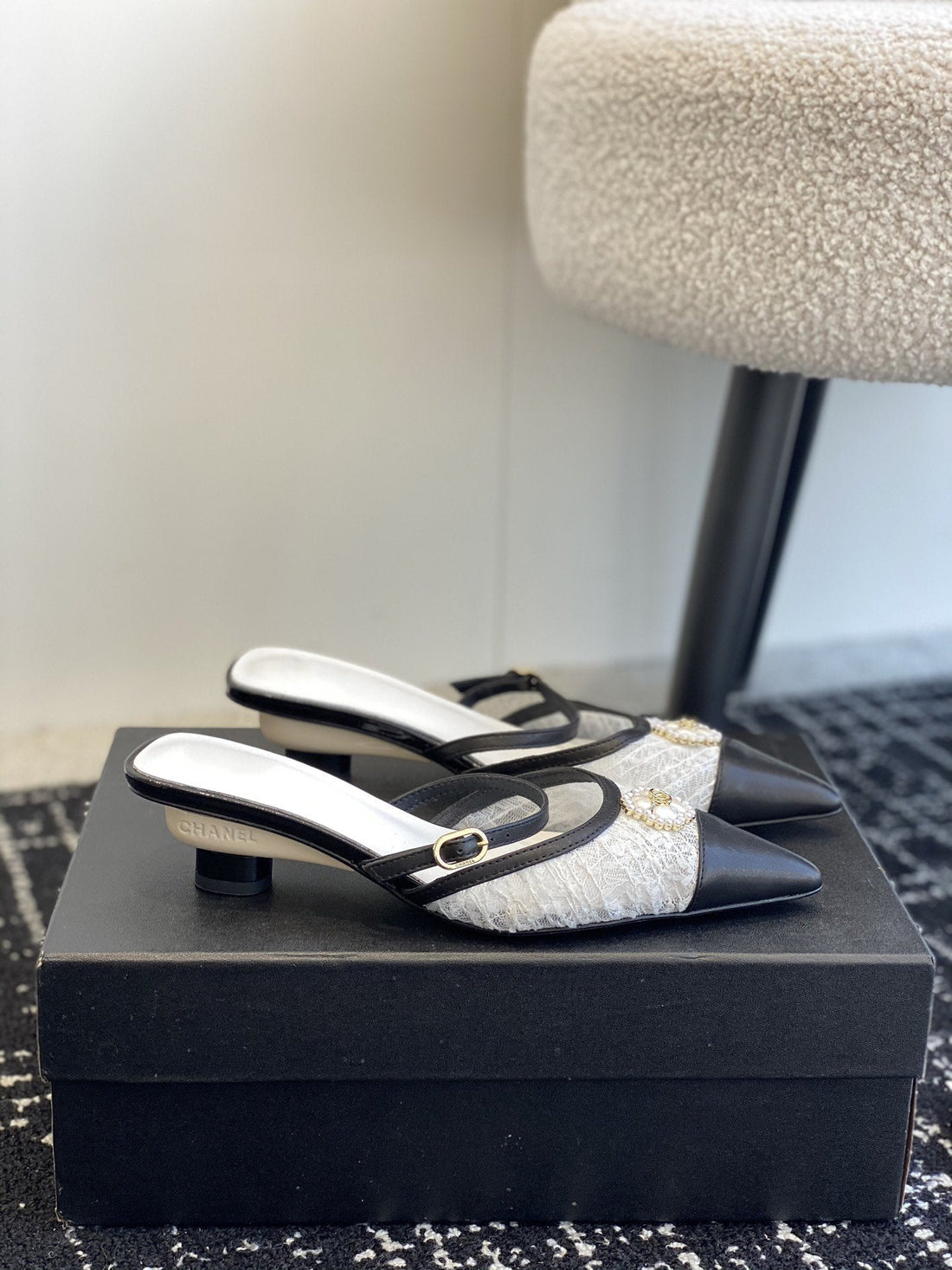 mule sandal white tweed black lambskin