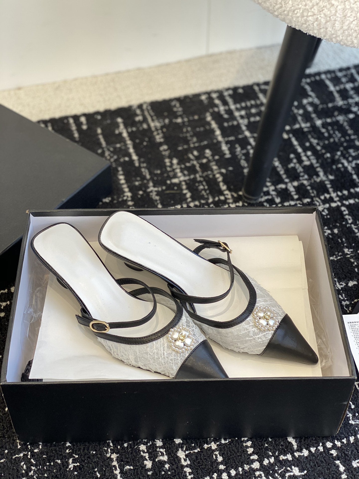 mule sandal white tweed black lambskin