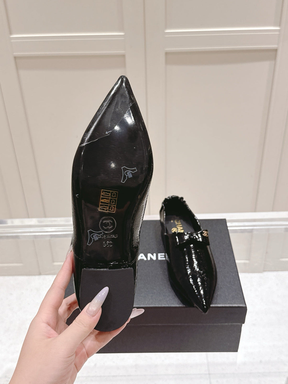 CC 25 Half-Mule Loafers Black Patent Leather 355669