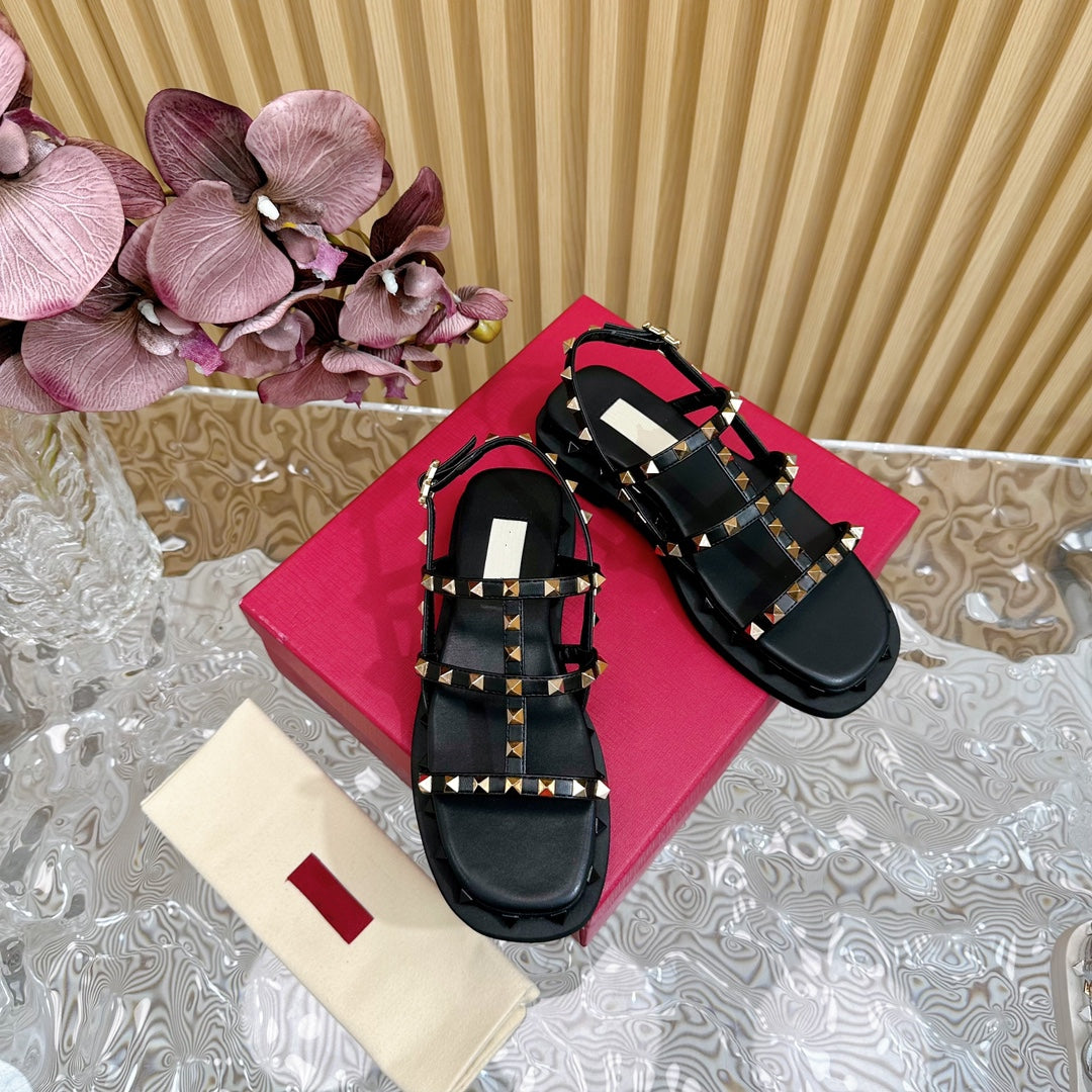 Rockstud M-Way Platform Sandal Black Leather