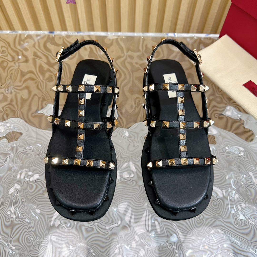 Rockstud M-Way Platform Sandal Black Leather