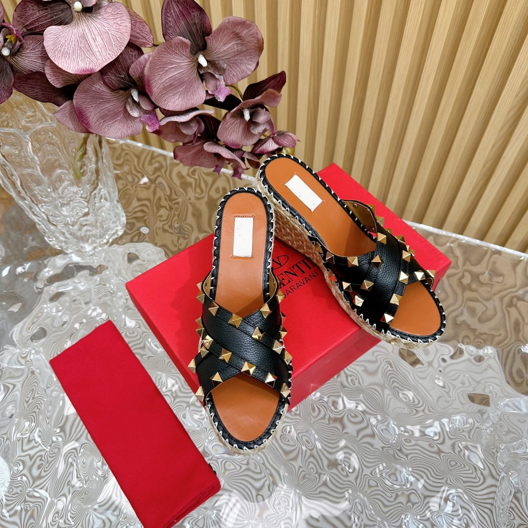 Rockstud Crisscross Espadrilles 80mm Sandal Wedges Black