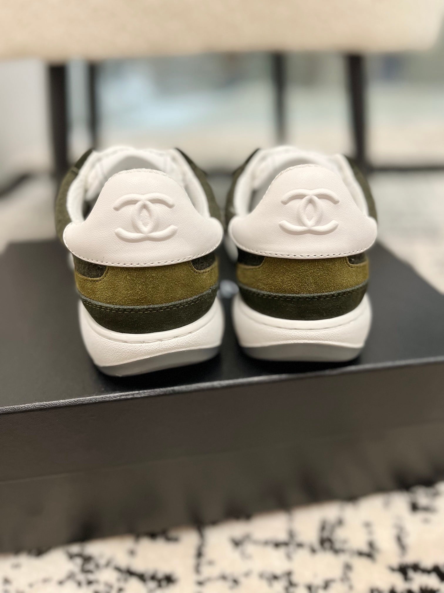 cc sneaker khaki velvet dark green suede