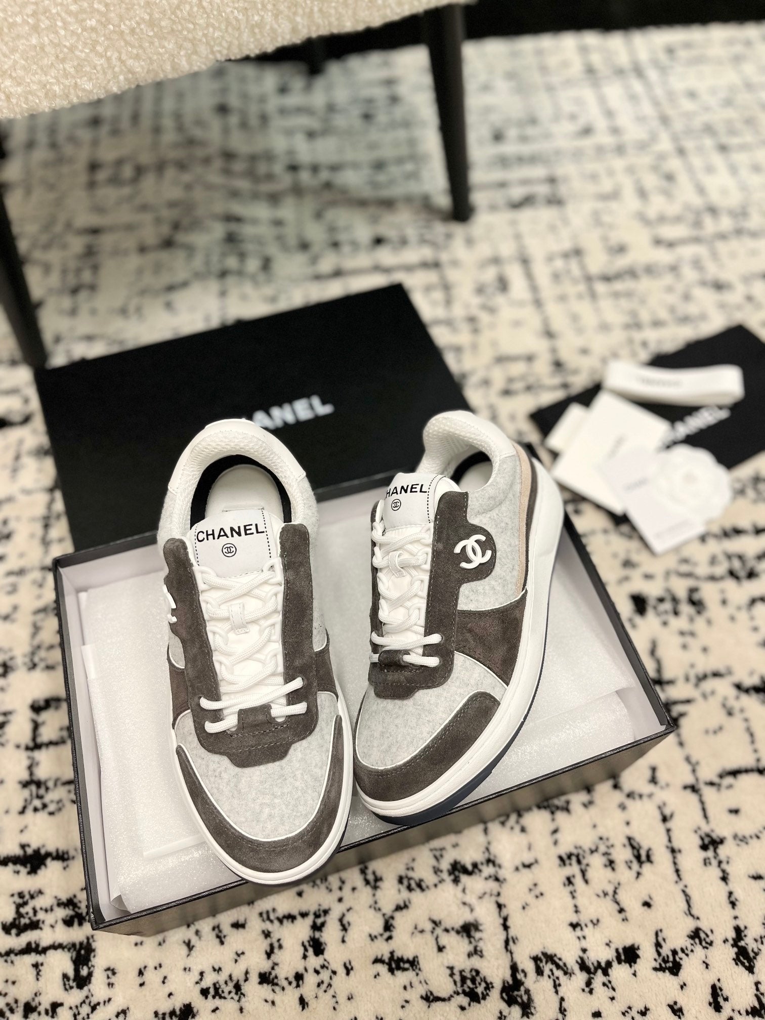 cc sneaker grey velvet dark brown suede