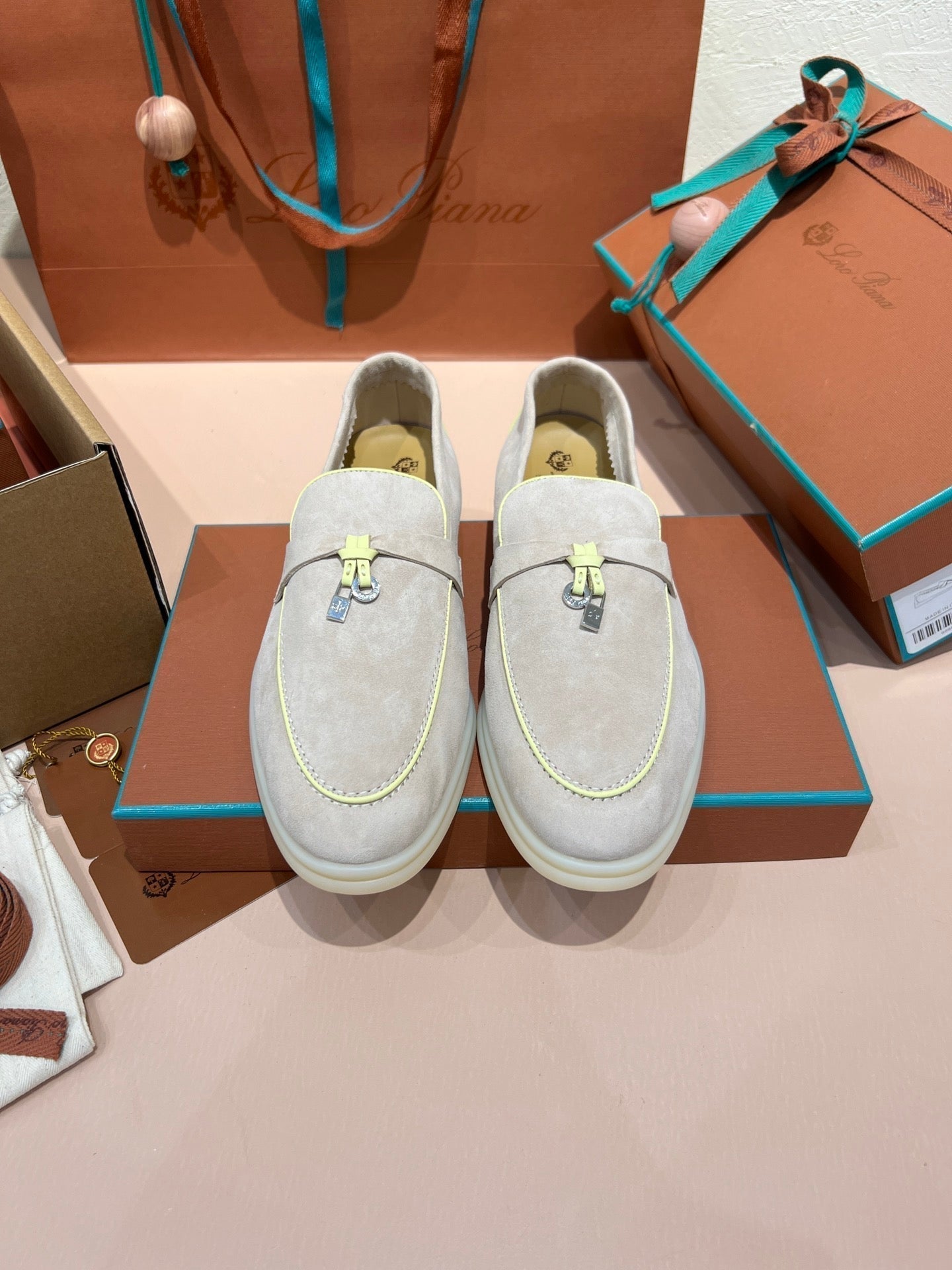 lp summer charm walk loafer royal beige yellow suede