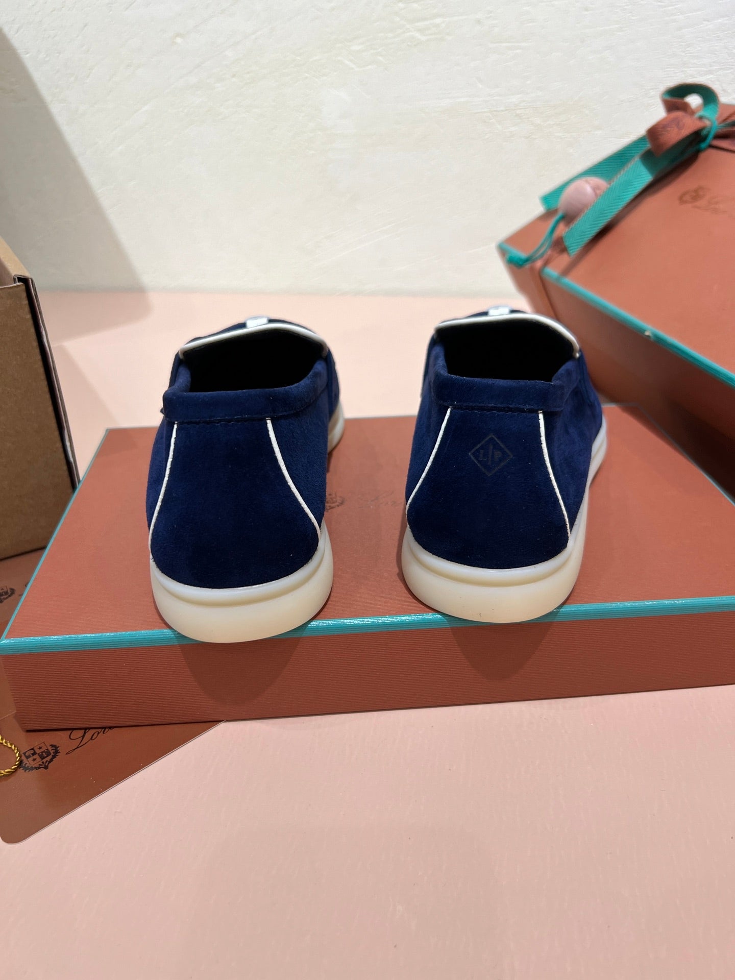 lp summer charm walk loafer  blue white suede