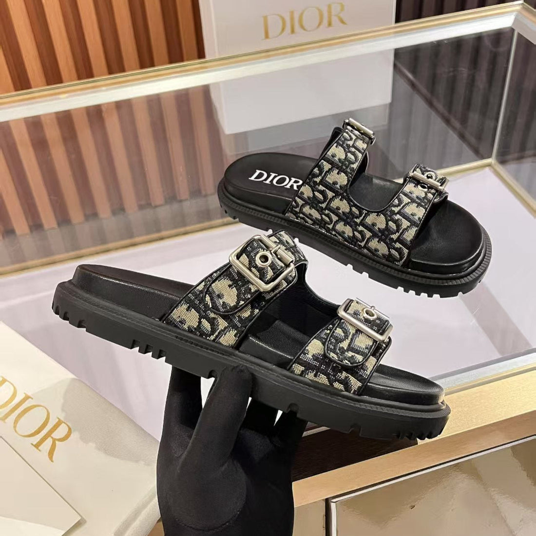 CD Dioract Slide Lambskin and Canvas 242450