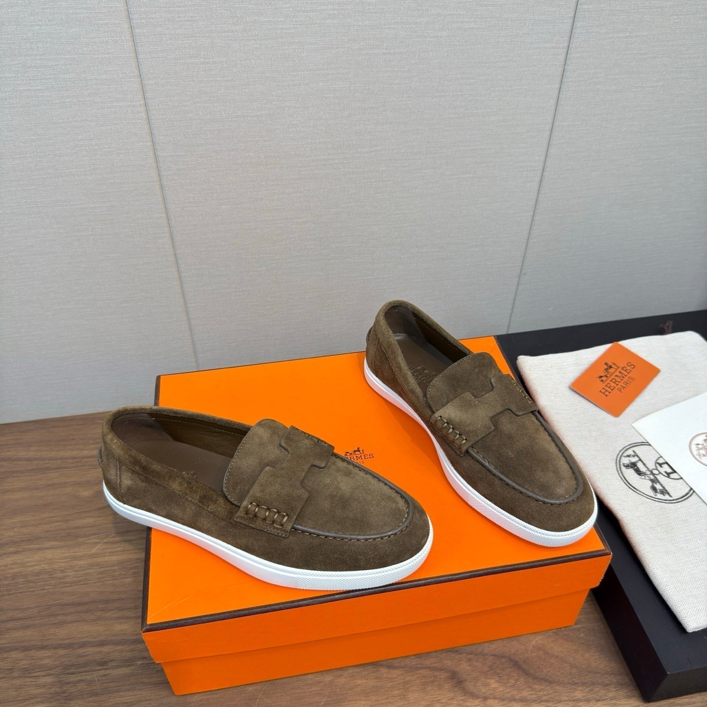 HM 25 Loafers Moss Green Cowhide 329173