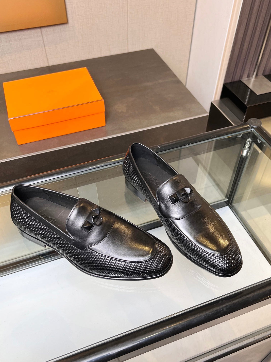 HM Men's Loafer Black Cowhide 555507