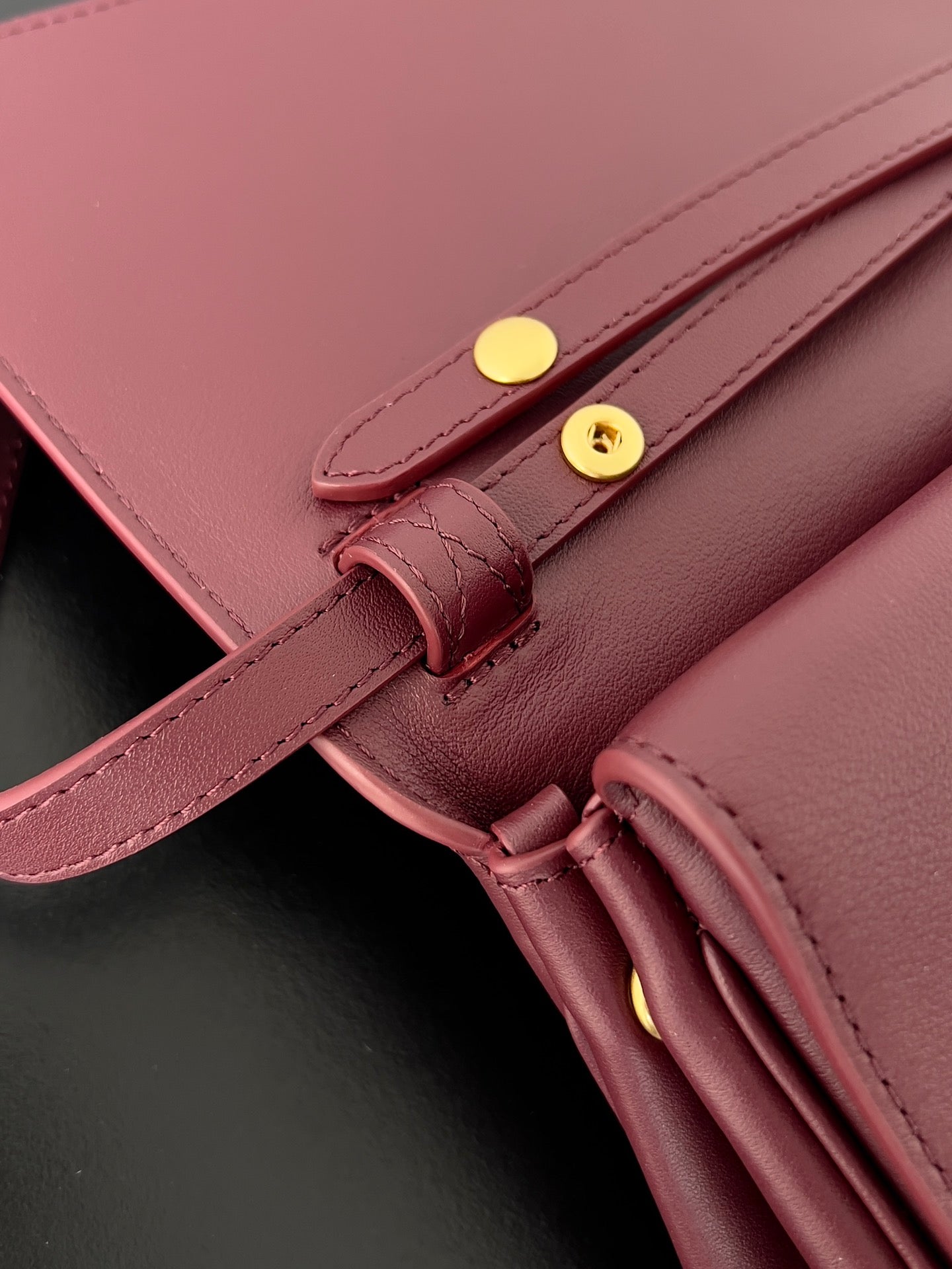 BEL AIR CLUTCH 27 IN BURGUNDY RED NAPPA LAMBSKIN GOLD HARDWARE