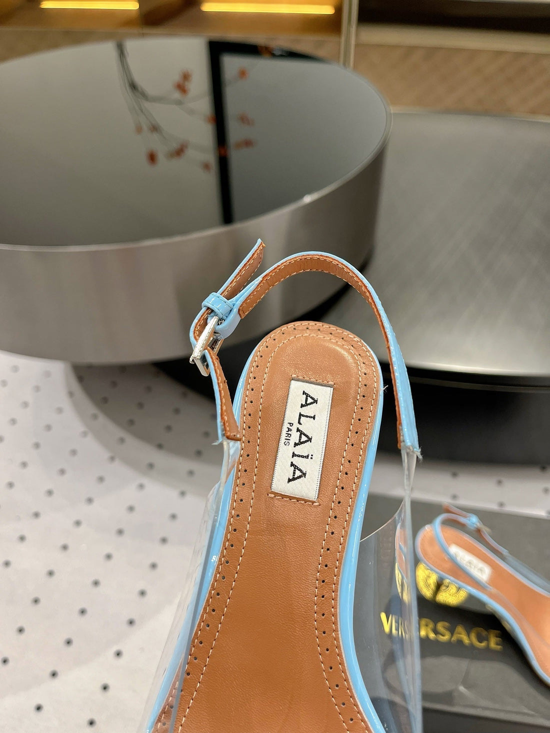 Alaila Le Cœur Slingbacks 60mm in Cloud Blue Glossy Lambskin (954835)